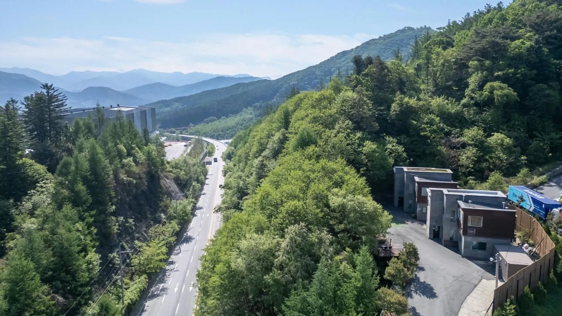 Property building in Namyangju Fourseason Poolvilla