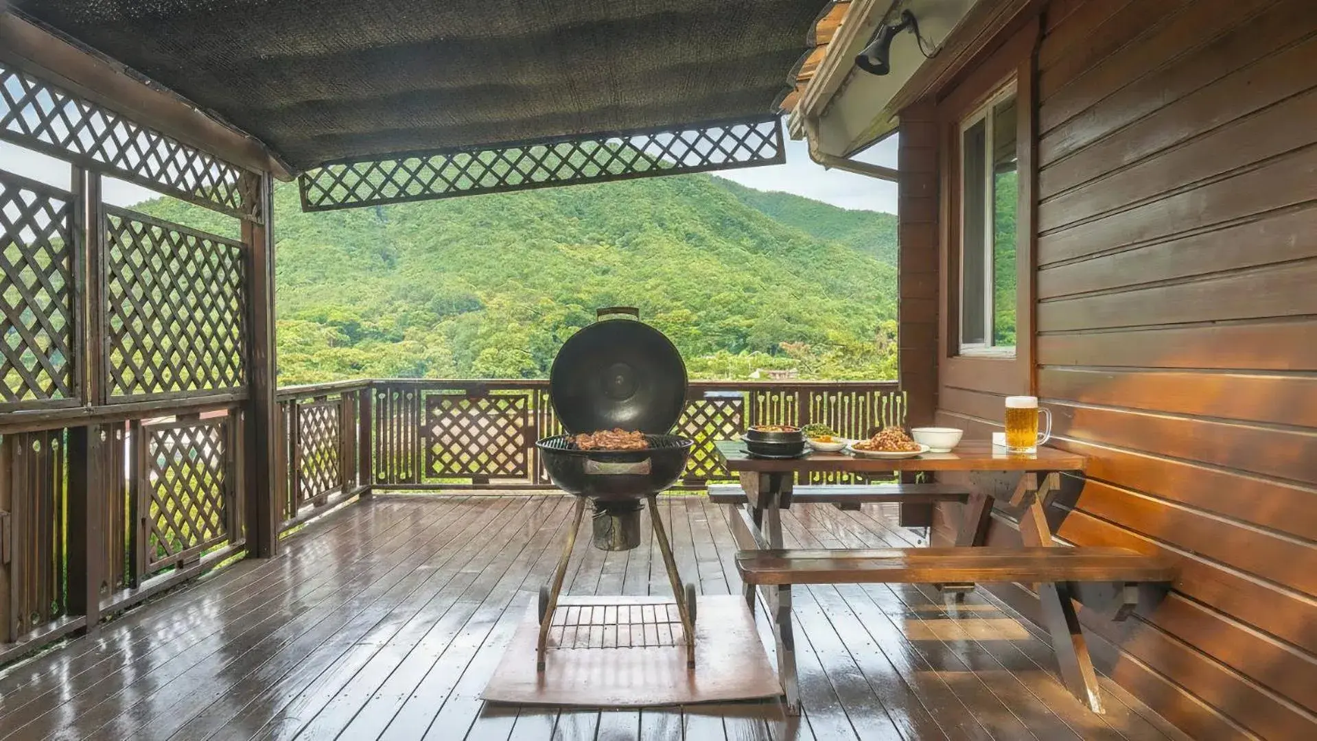 Property building in Yangpyeong Isobiyagi Spa Pension Property building in Yangpyeong Isobiyagi Spa Pension