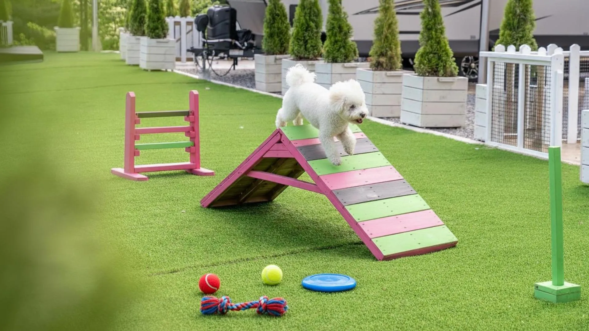 Property building in Gapyeong Dongban84 Glamping&Pool villa