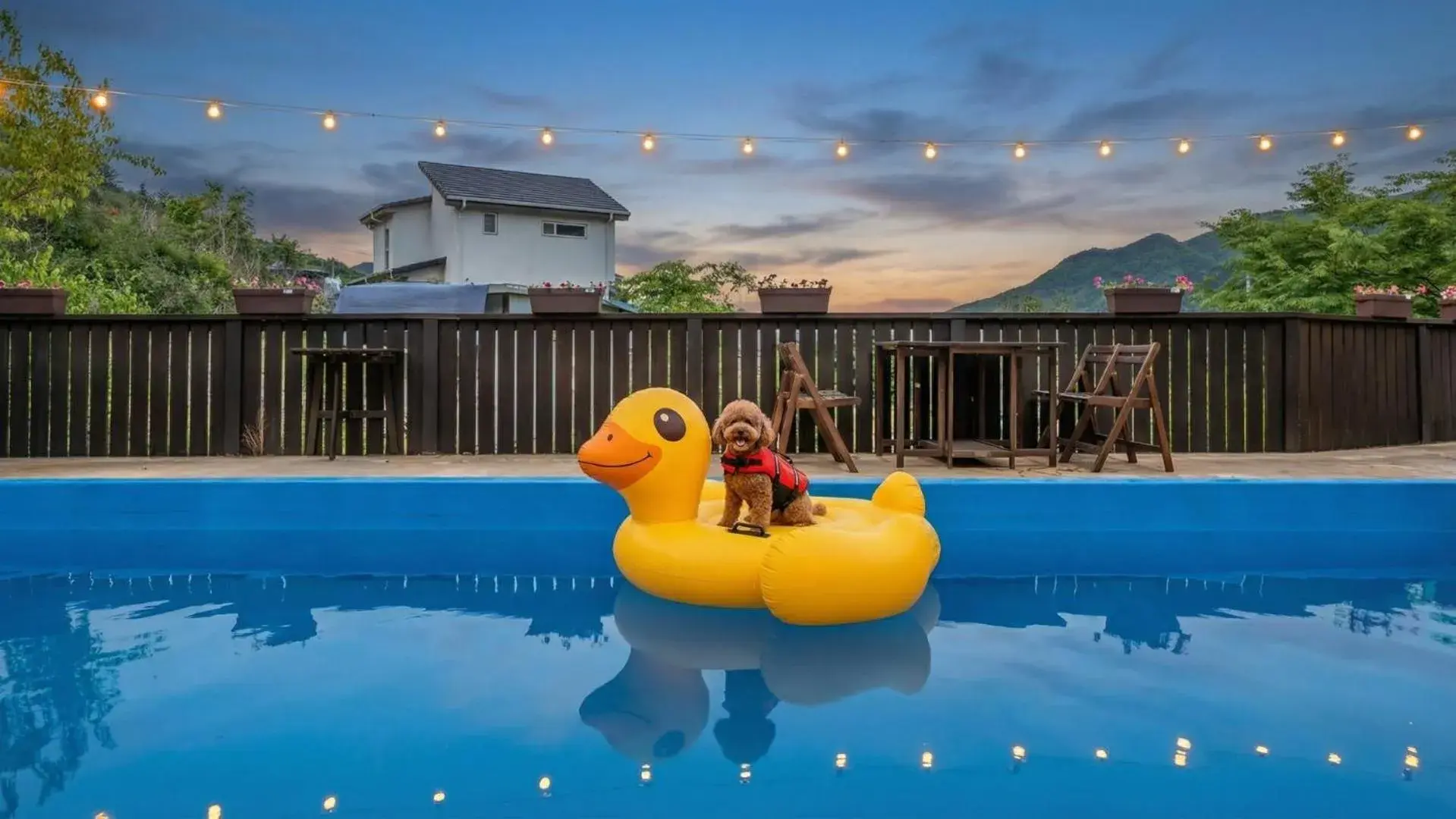 Property building in Gapyeong Dongban84 Glamping&Pool villa Property building in Gapyeong Dongban84 Glamping&Pool villa