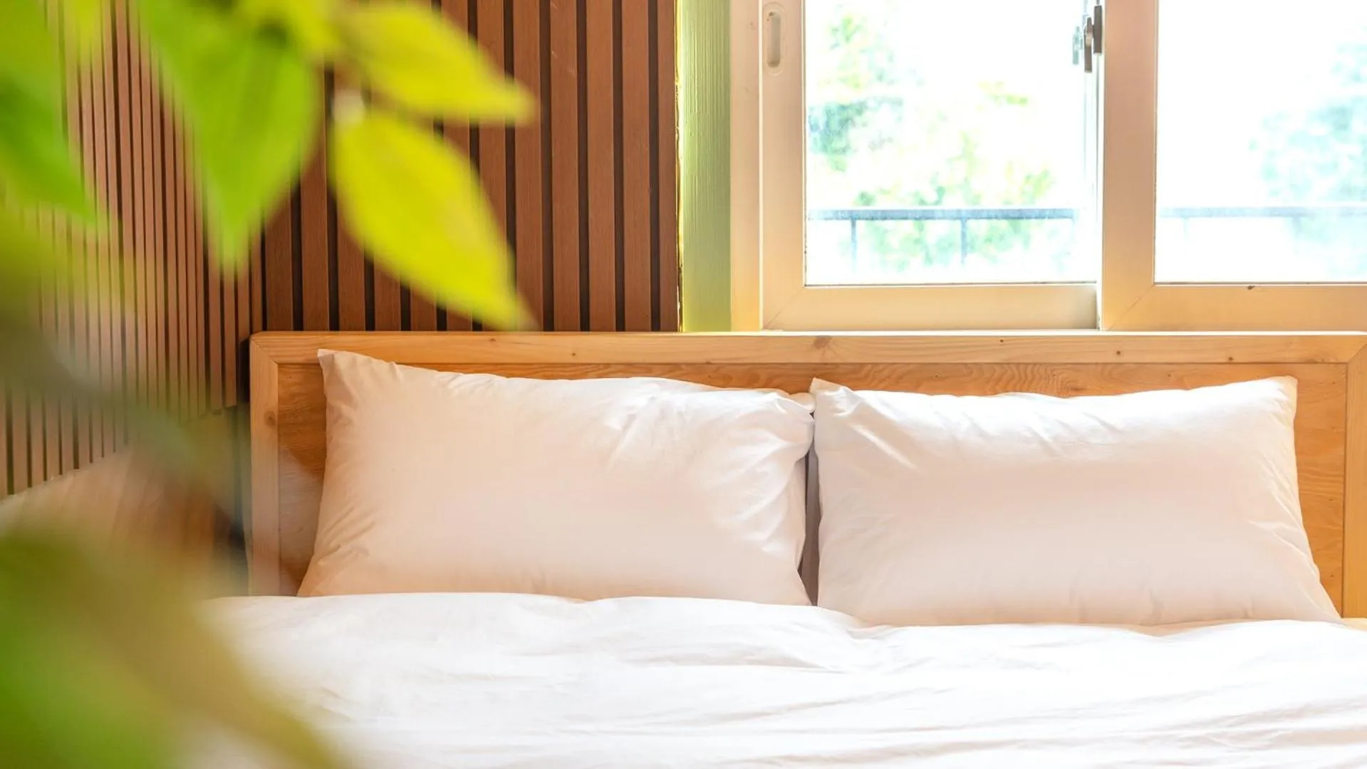 Property building, Bed in Gapyeong Dongban84 Glamping&Pool villa