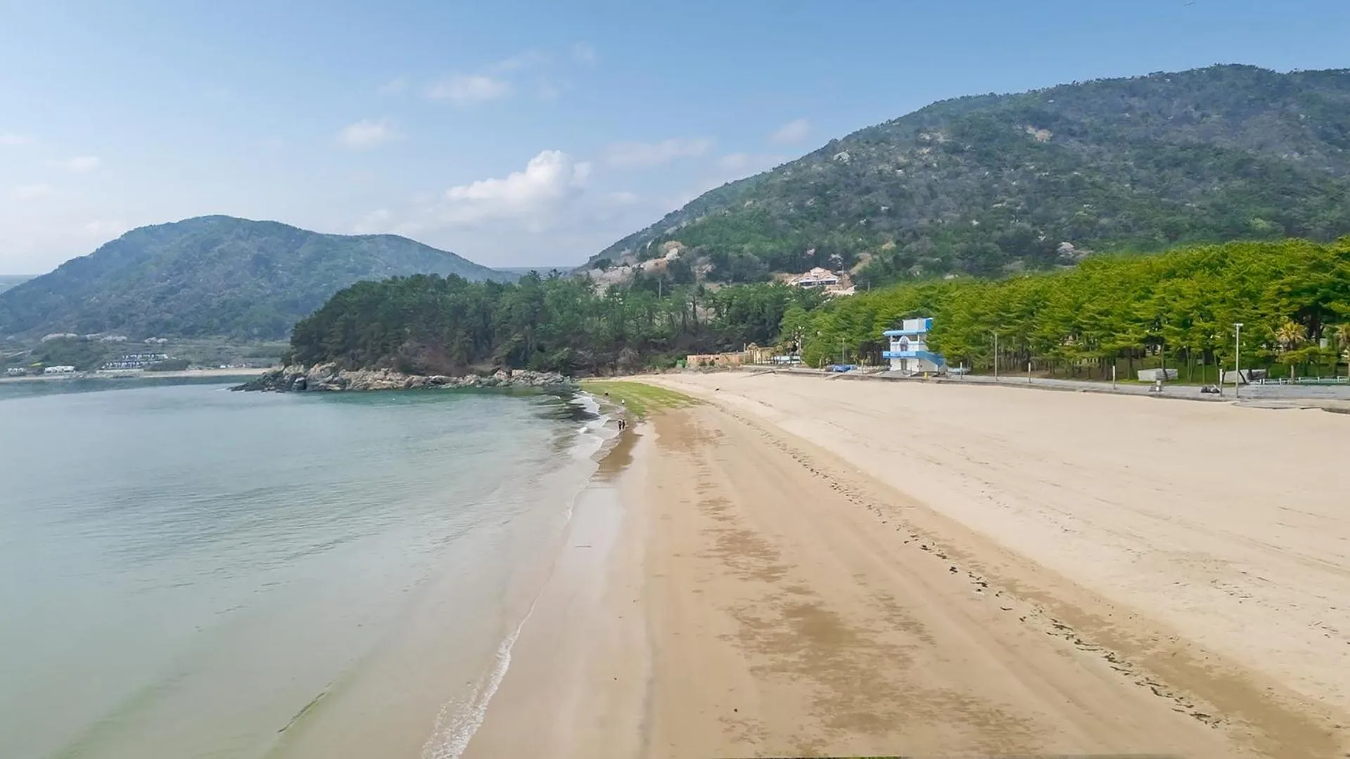 Property building in Namhae Eagless Poolvilla Pension