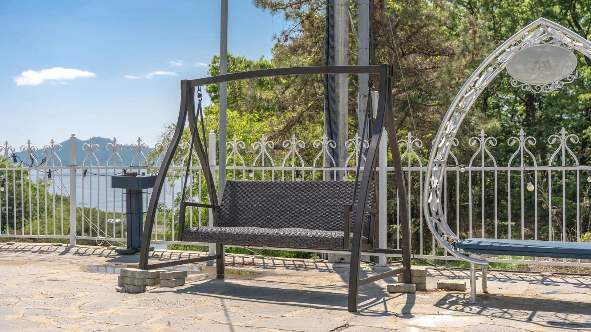 Property building in Ganghwa Giverny Spa Pension