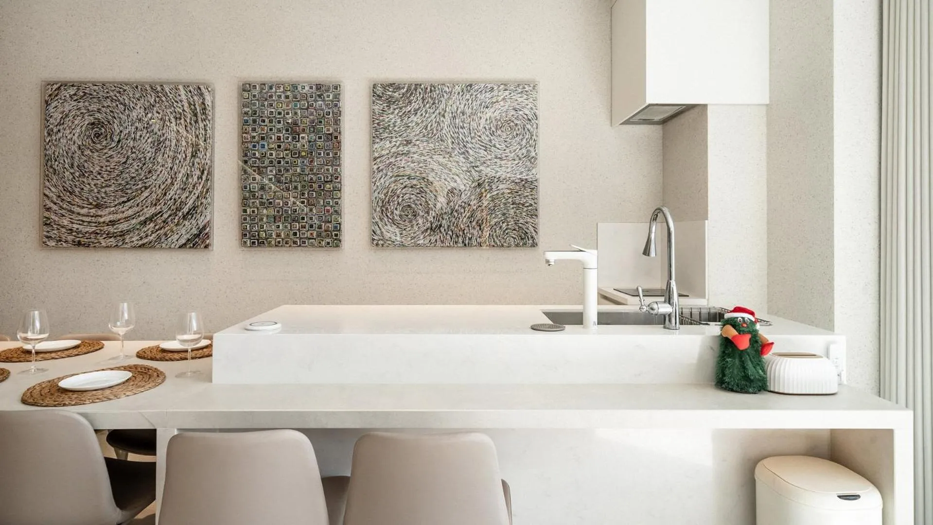 Property building in Busan nunuhouse poolvilla Pension