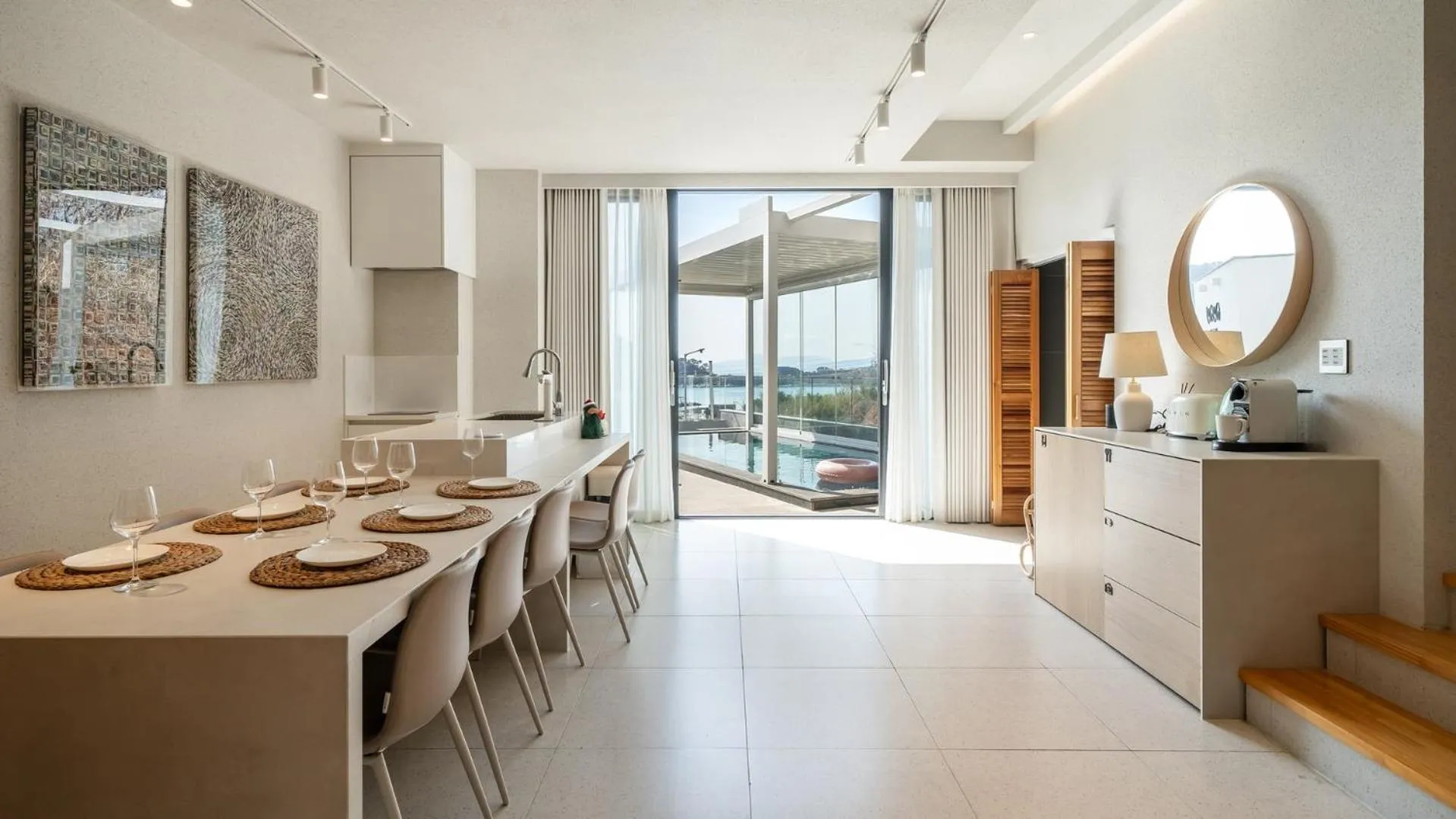 Property building in Busan nunuhouse poolvilla Pension