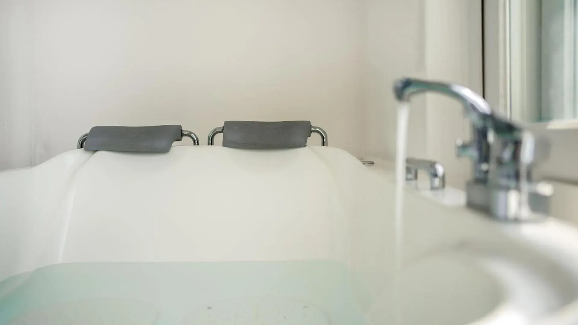 Photo of the whole room in Yeosu Bebeolleh Pension Photo of the whole room in Yeosu Bebeolleh Pension