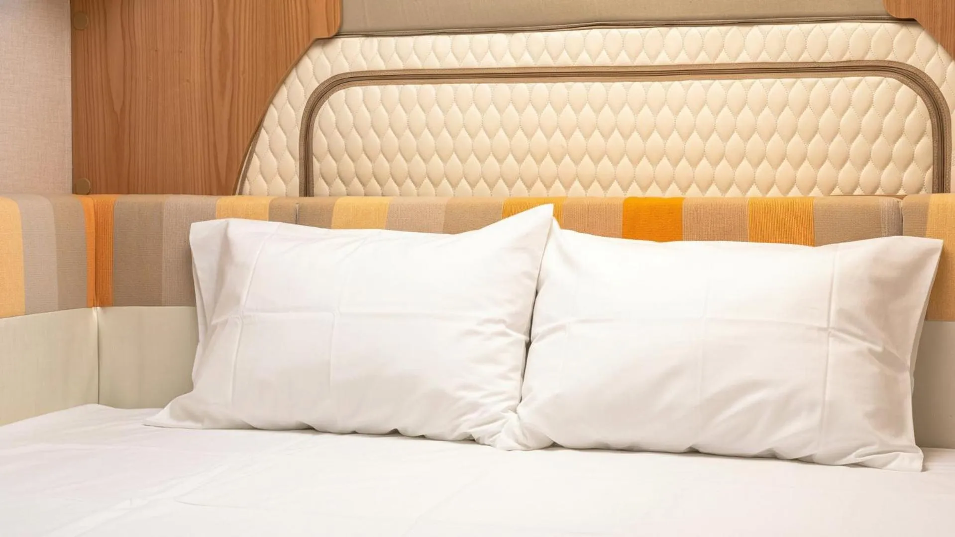 Property building, Bed in Gapyeong Yumyeongsan Gomone pet Camping