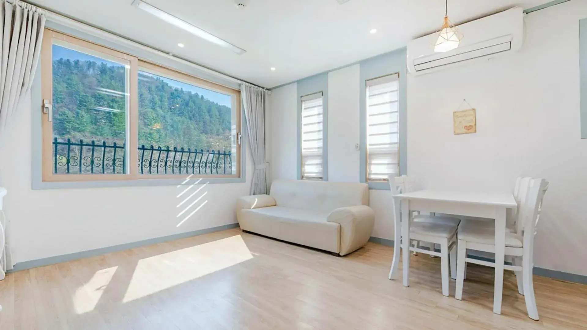 Property building in Gapyeong Maplein Pension Property building in Gapyeong Maplein Pension