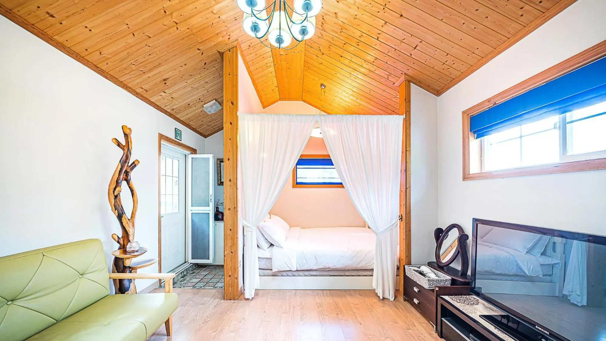 Property building in Gapyeong ojeupension