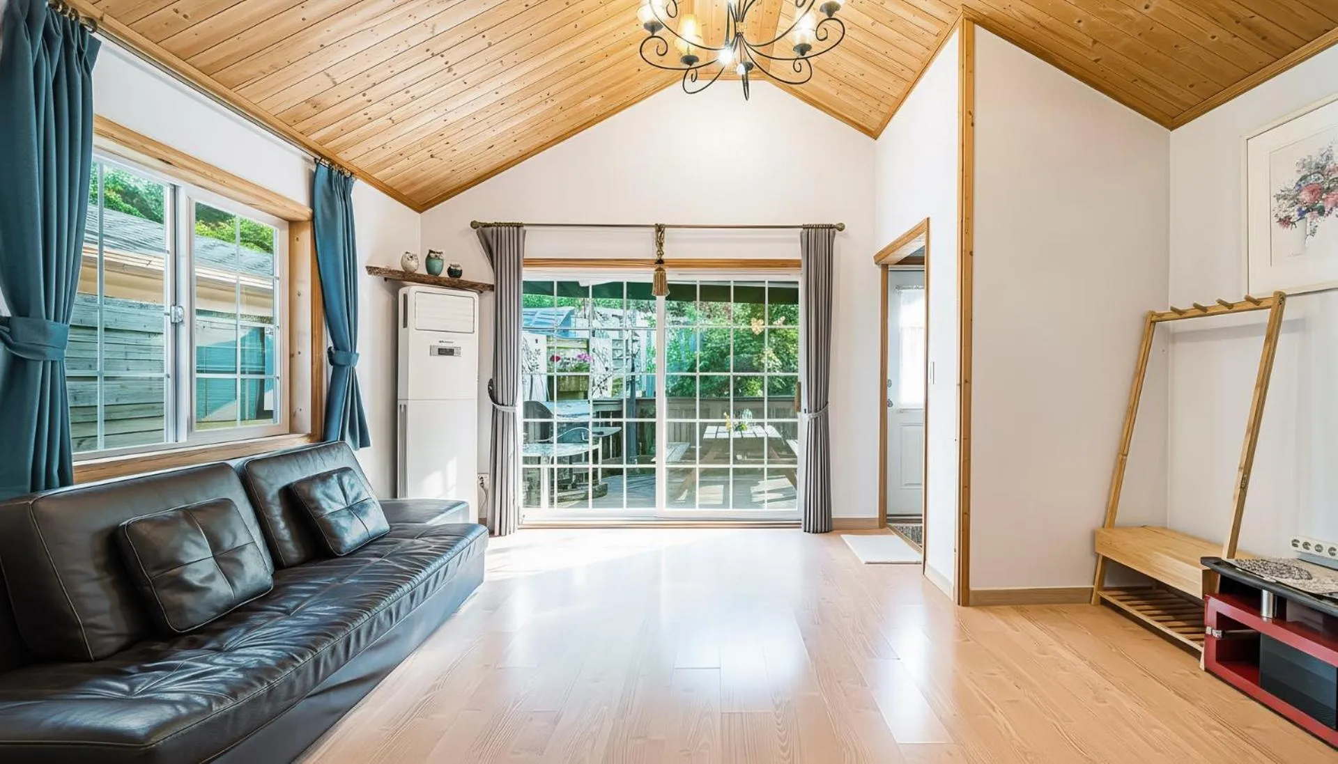 Property building in Gapyeong ojeupension