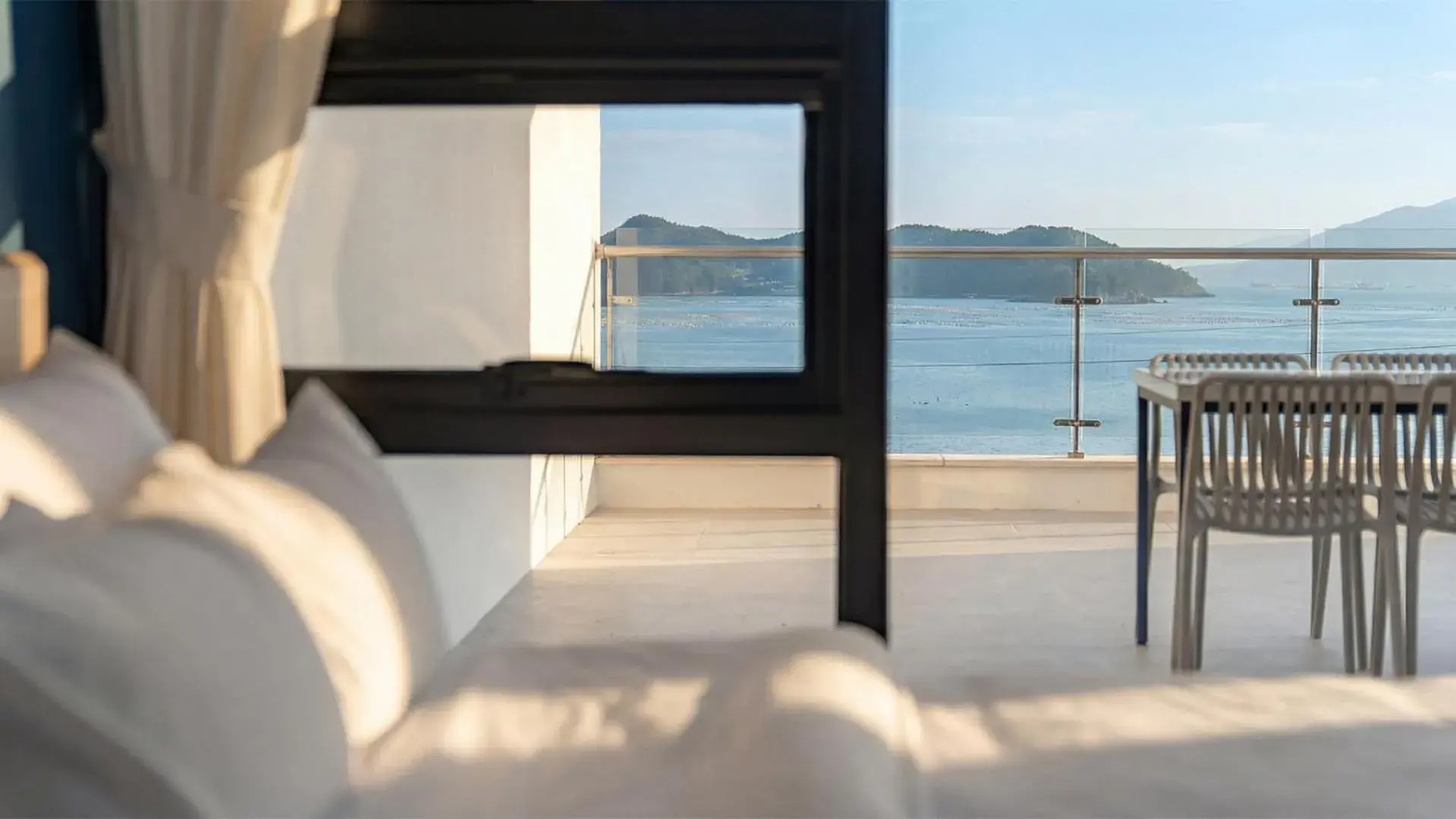 Property building in Yeosu Liposo Poolvilla Property building in Yeosu Liposo Poolvilla