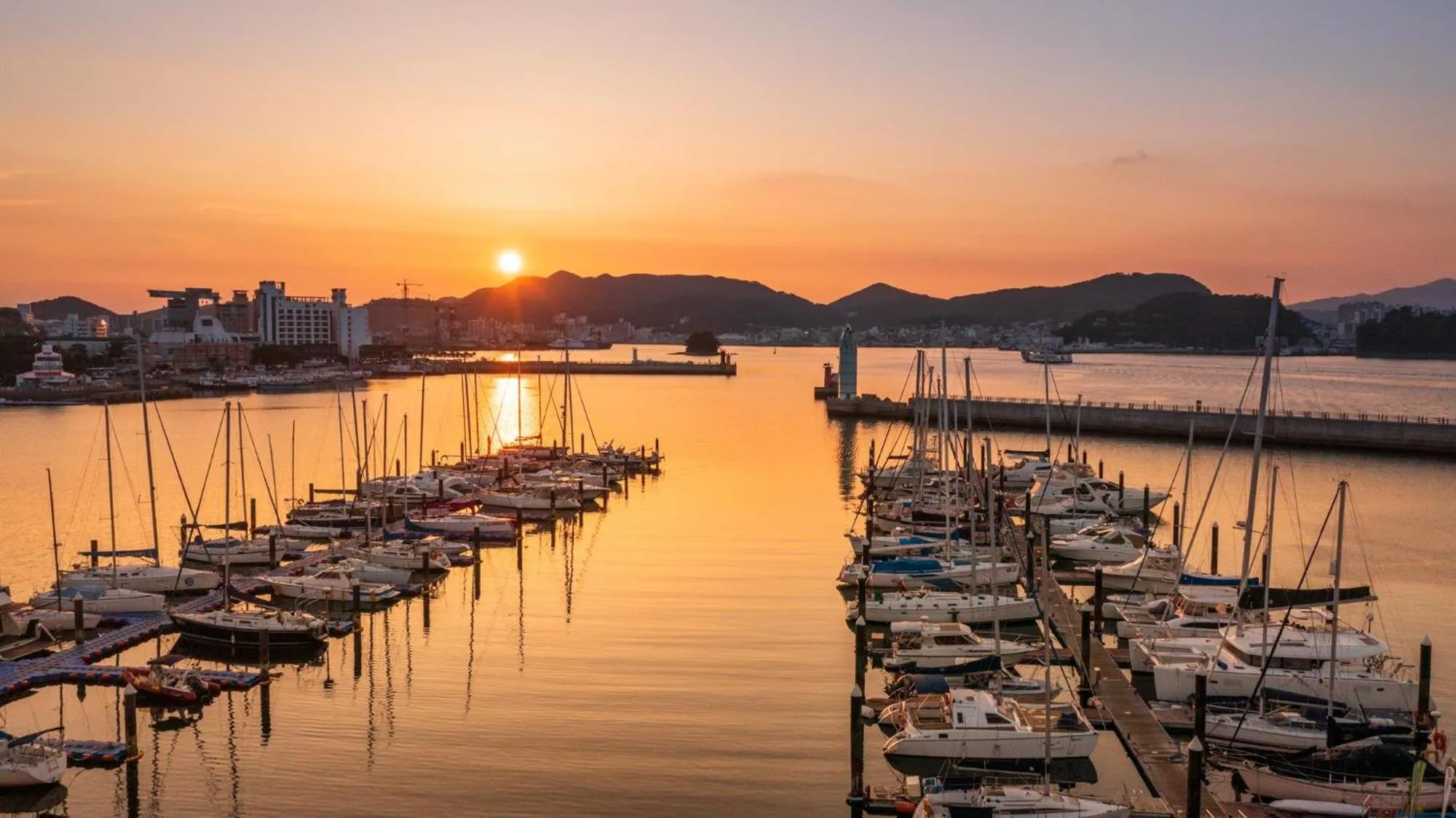 Property building in Tongyoung Sandeulhae Healling Pension