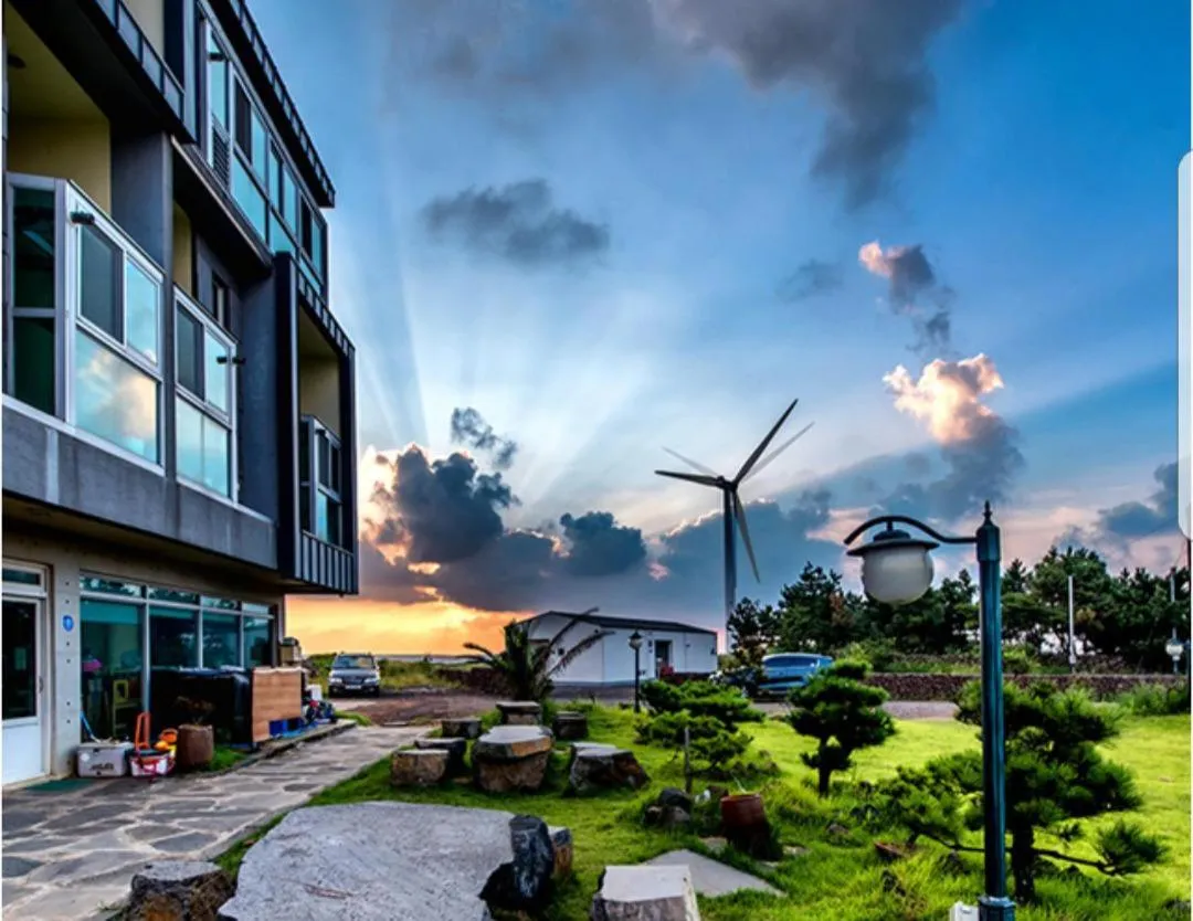 Property building in Jeju BasaFan Spa Pension