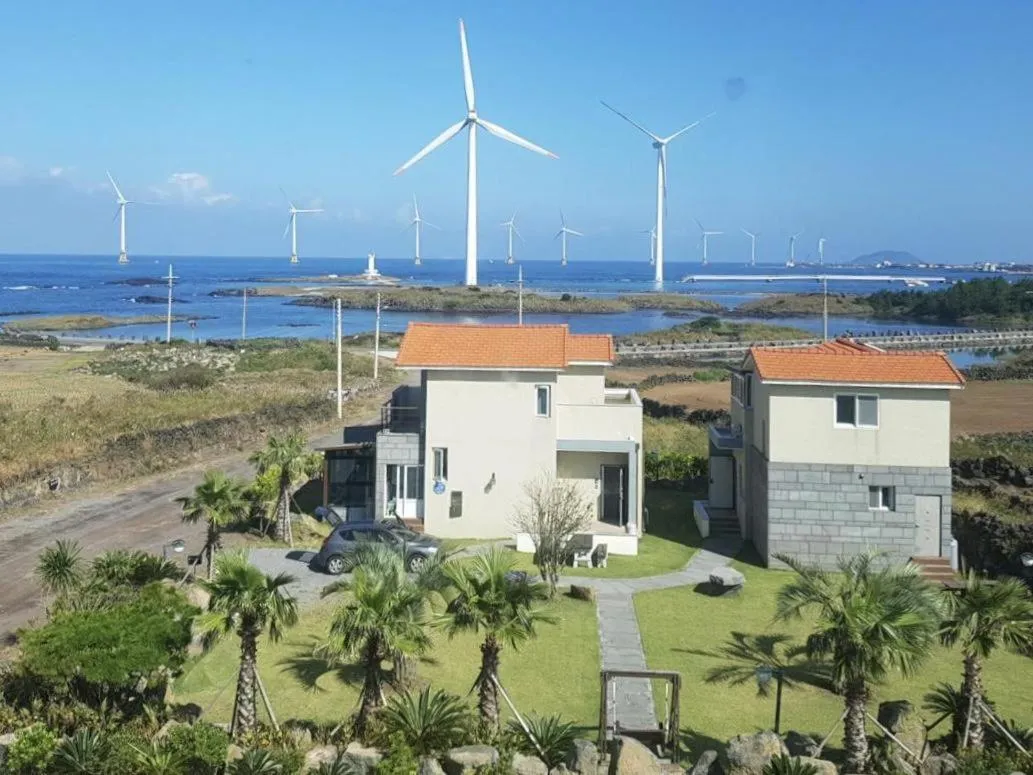 Property building in Jeju BasaFan Spa Pension