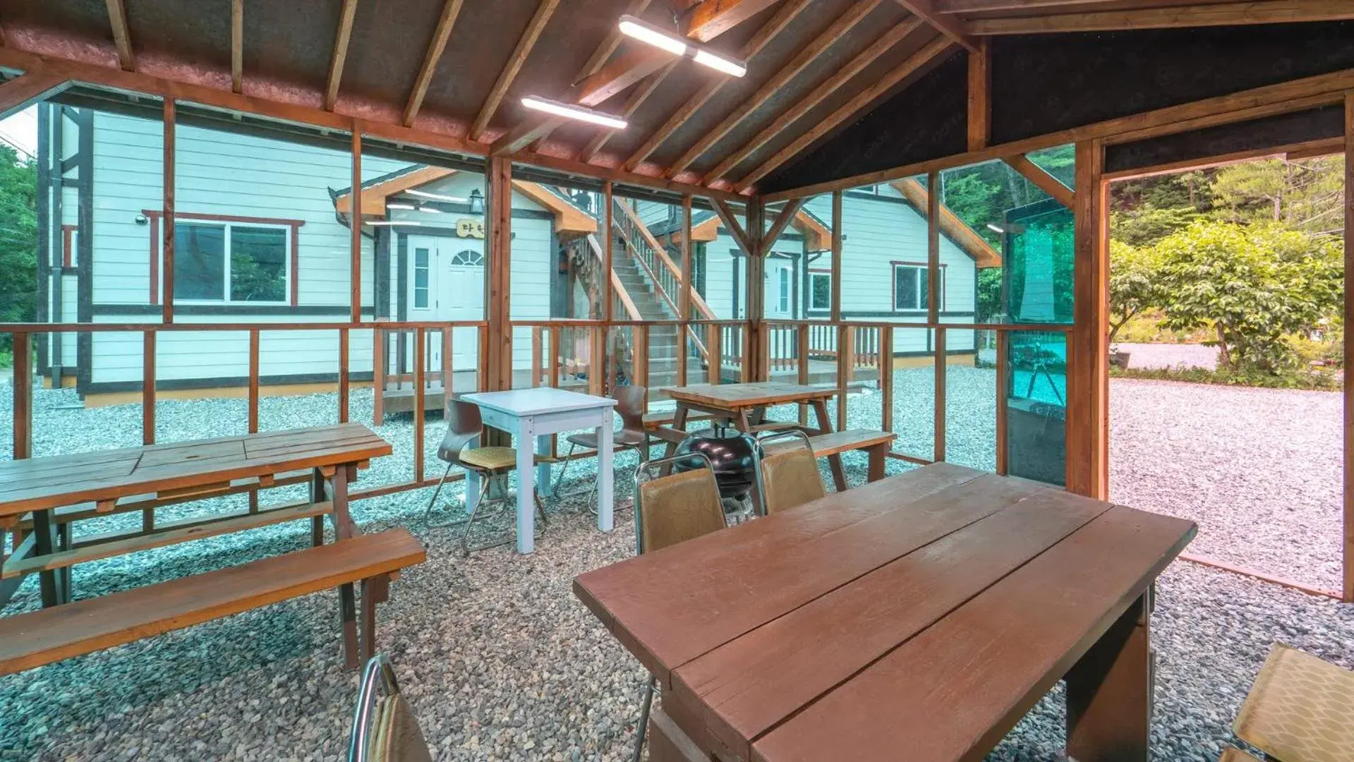 Property building in Samcheok Elroi Pension Property building in Samcheok Elroi Pension