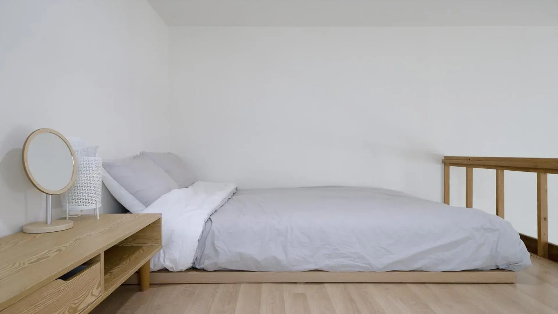 Property building, Bed in Namhae Seven house Property building, Bed in Namhae Seven house