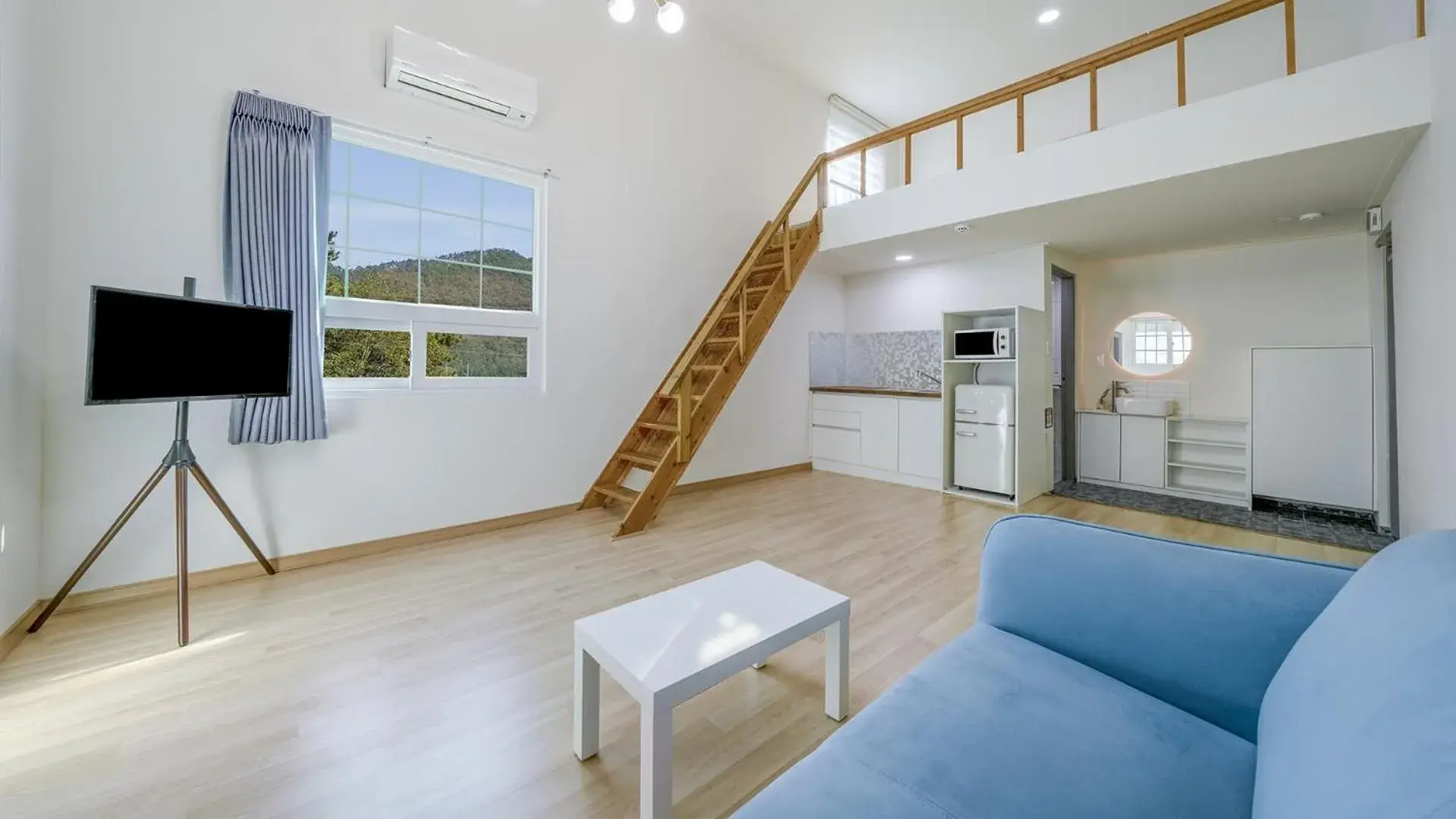 Property building in Namhae Seven house Property building in Namhae Seven house