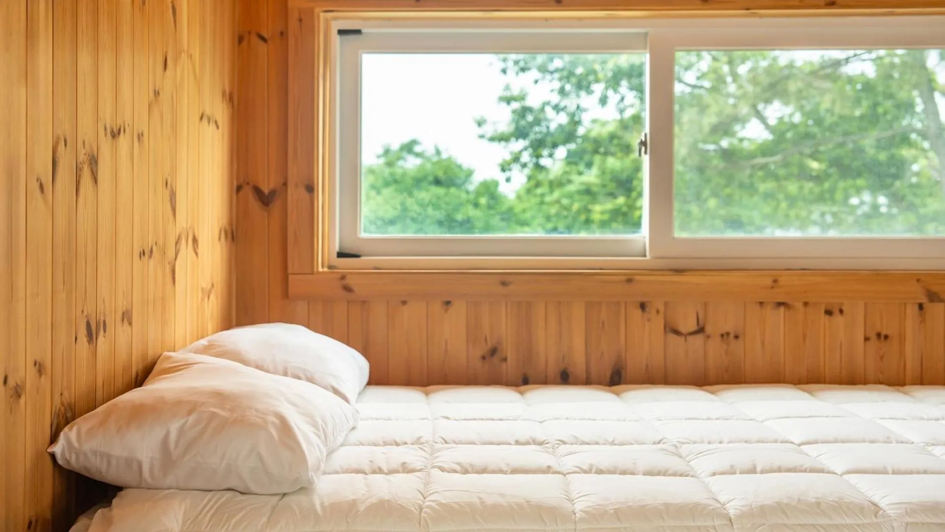 Property building, Bed in boryeong hiddenvillage dokchae poolvilla