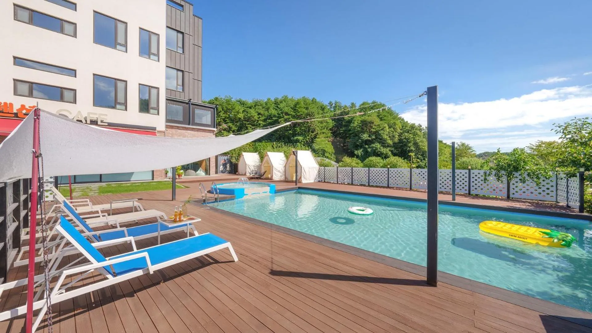 Property building in Gangneung Cresostay pension