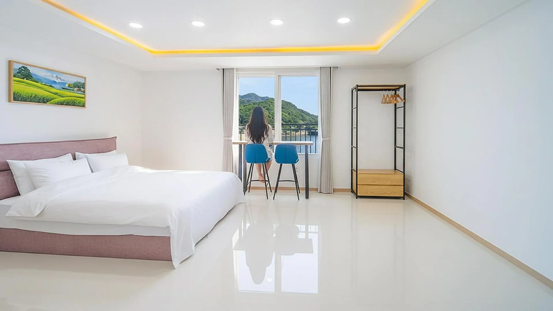 Property building, Bed in Gangneung Cresostay pension