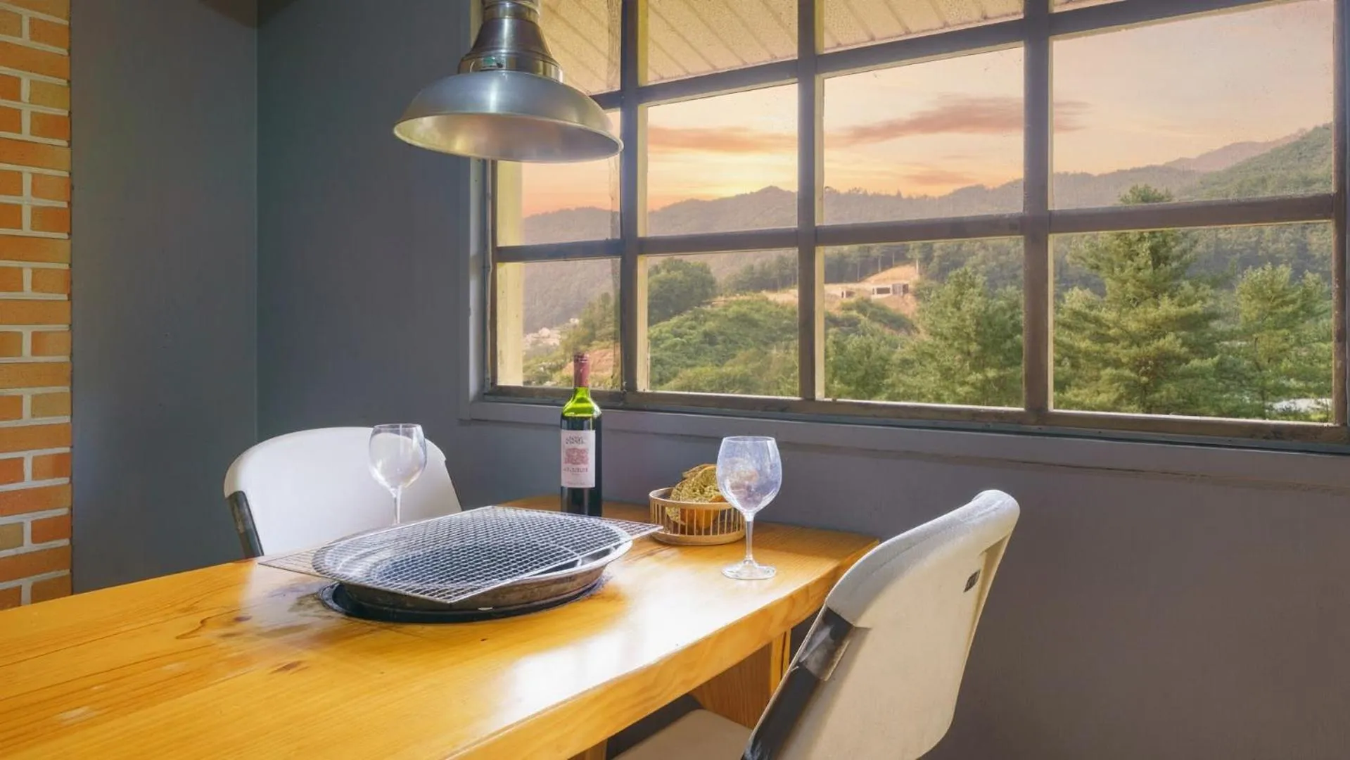 Property building in yangpyeong beulleosseom pet spa pension