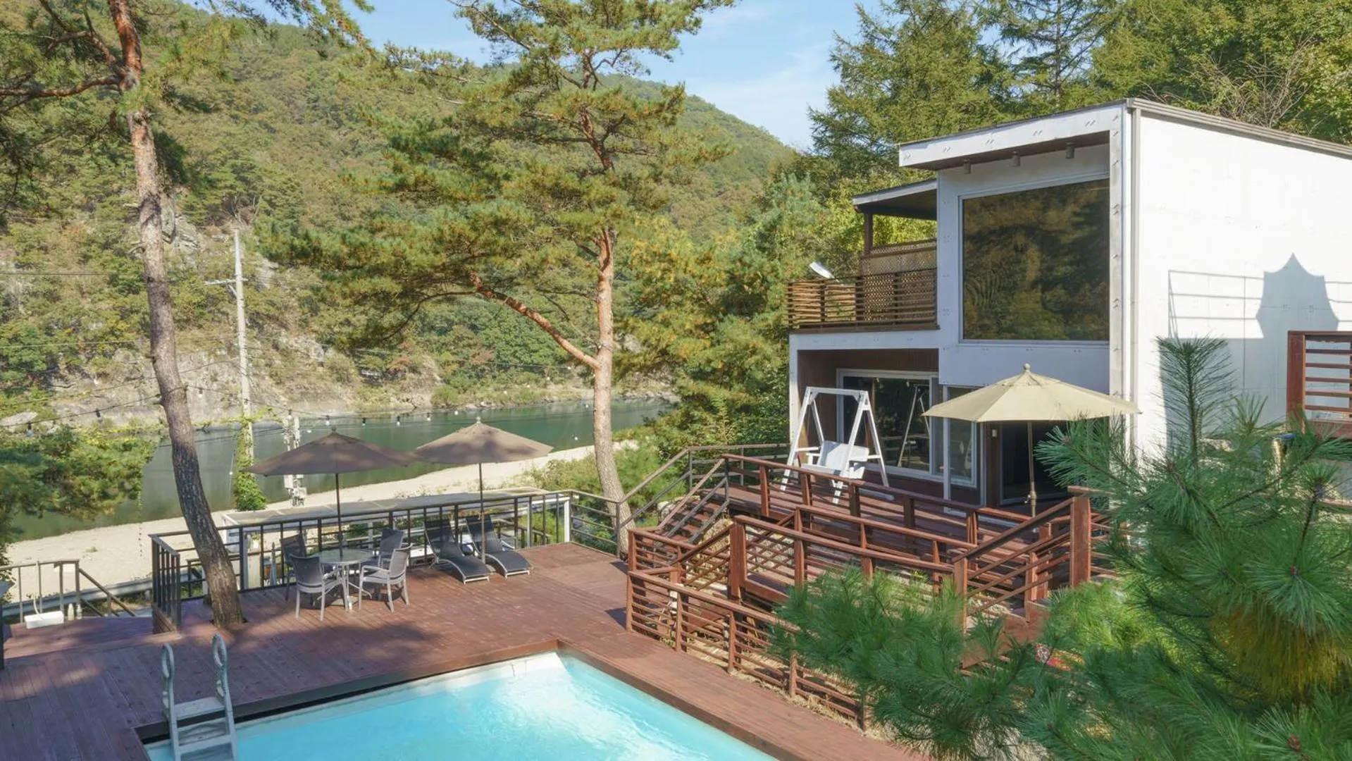 Property building in Hongcheon inmylife dokche pension