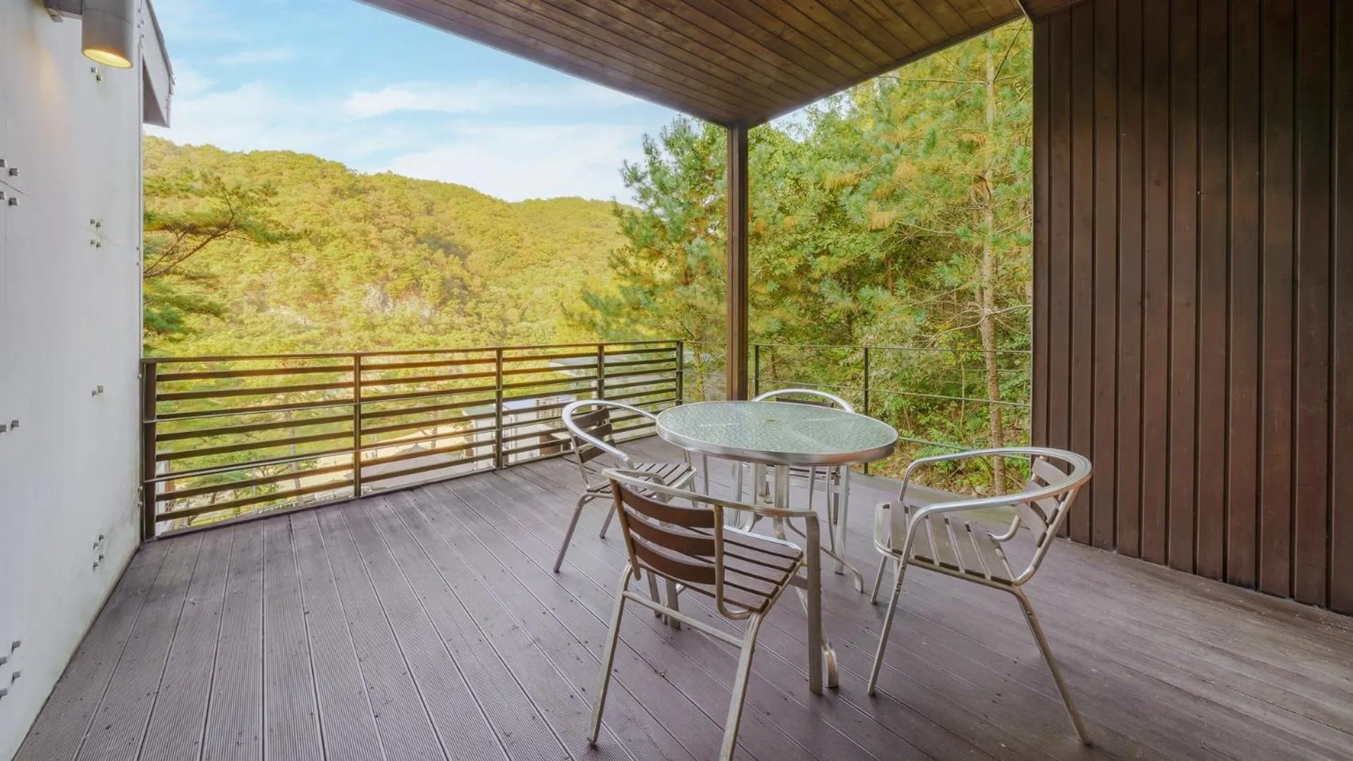 Property building in Hongcheon inmylife dokche pension