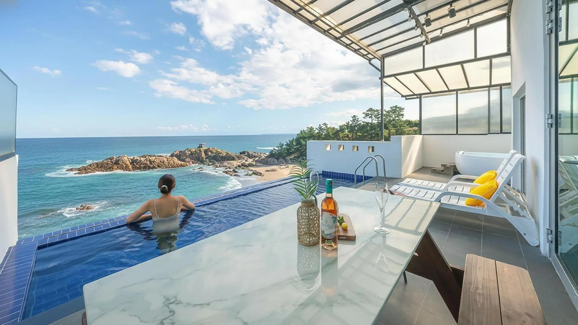 Property building in yeongdeok chaeumneul poolvilla