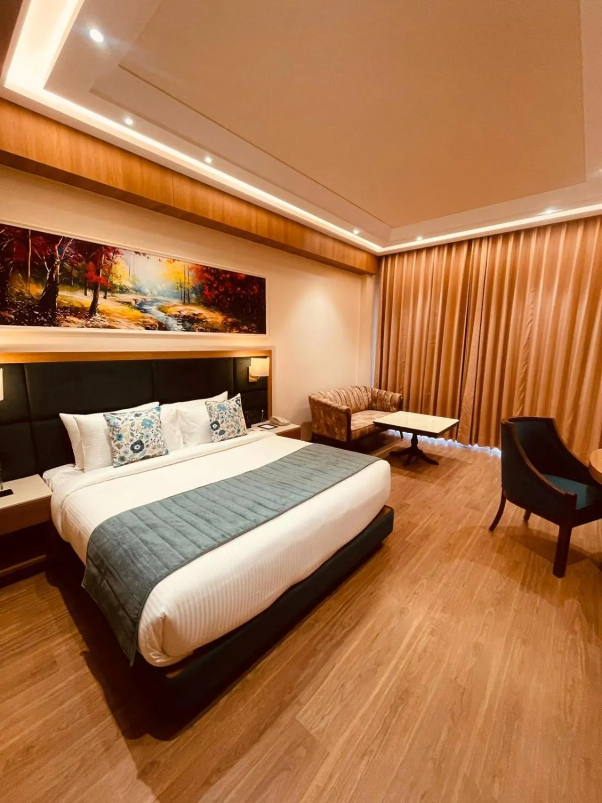 Bedroom, Bed in Regenta Place Dalhousie Just 500 Meters Walkable from Mall Road