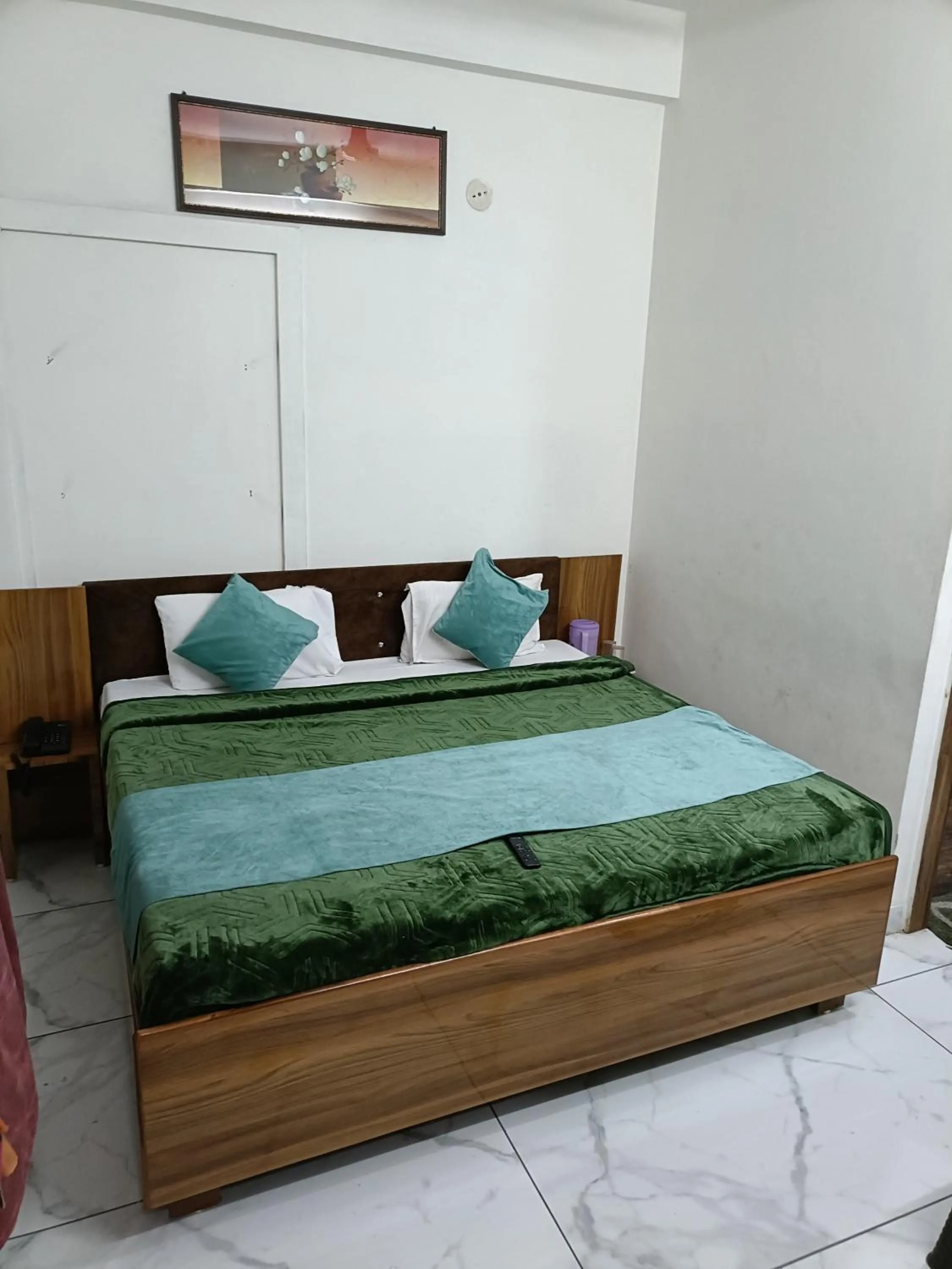 Bed in Hotel shri salasar