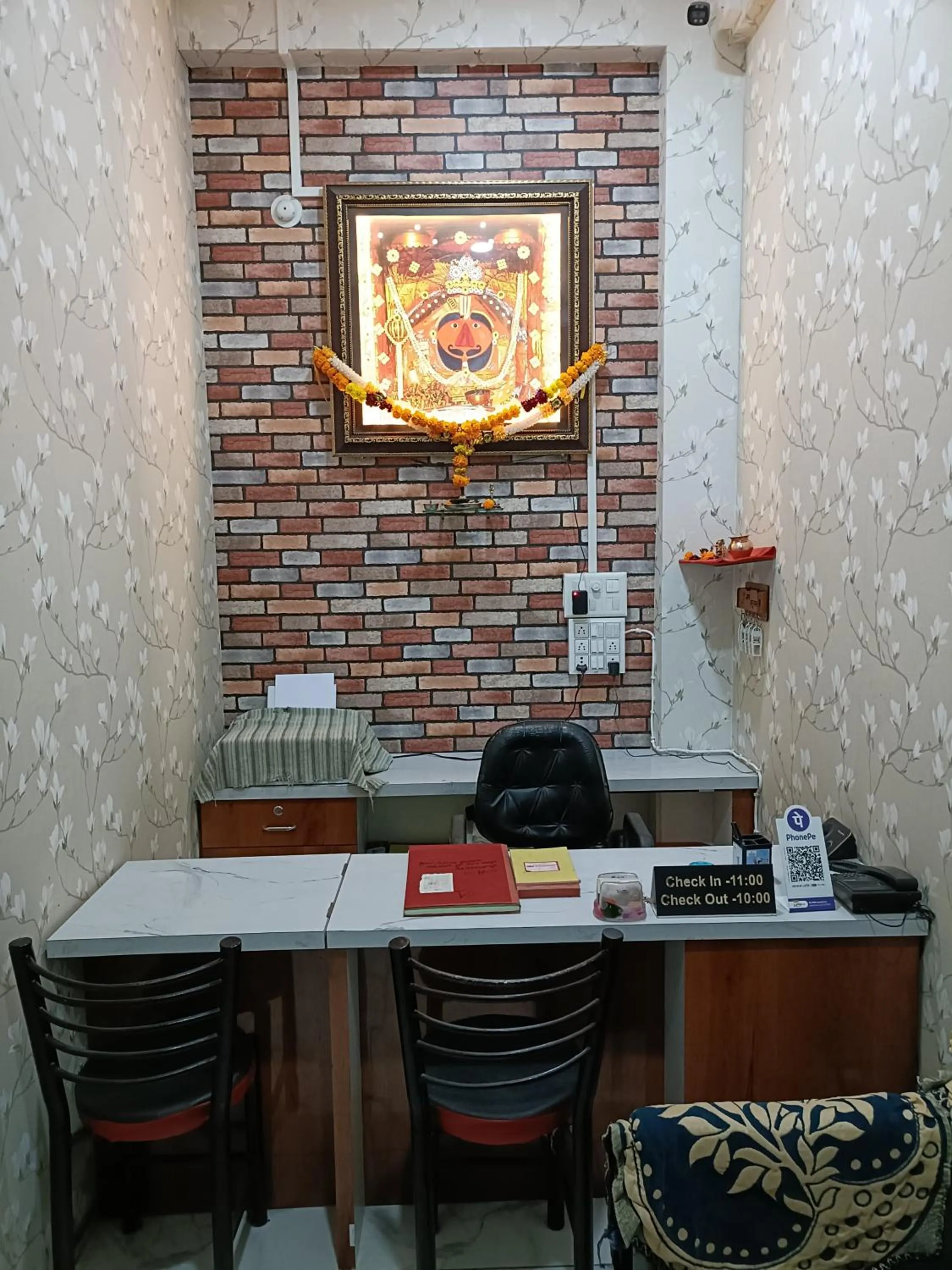 Lobby or reception in Hotel shri salasar