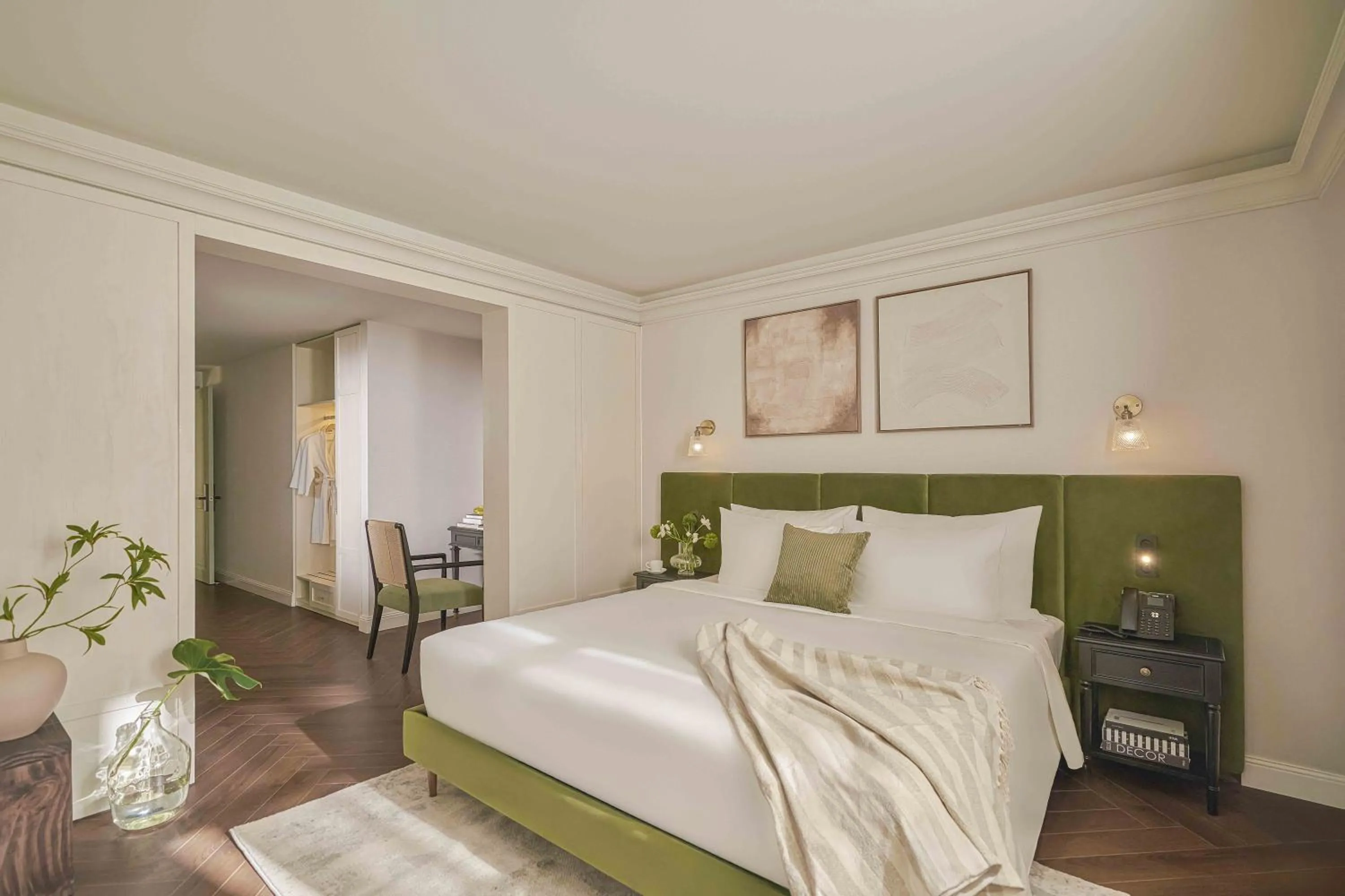 Deluxe Room in President Maison Signature By M Village