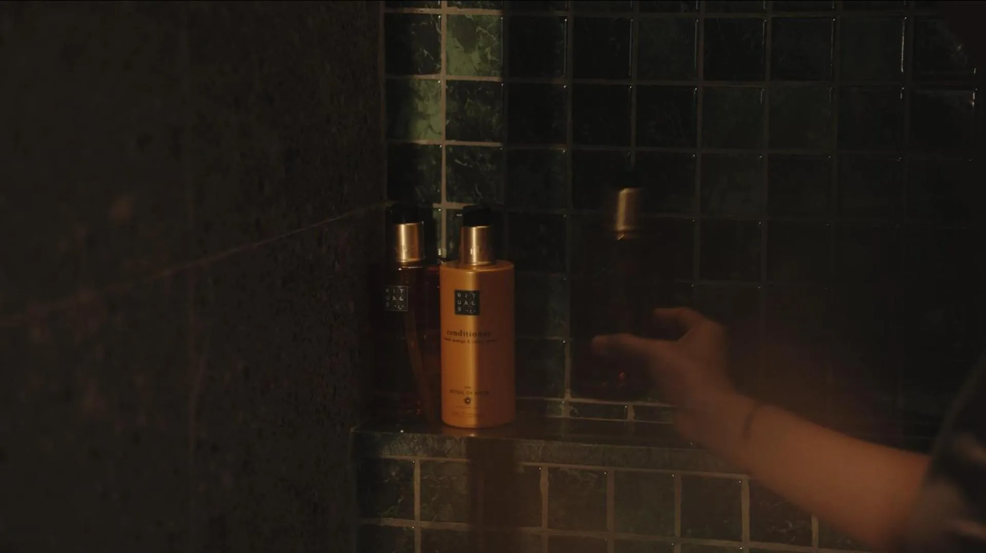 VIP in President Maison Signature By M Village