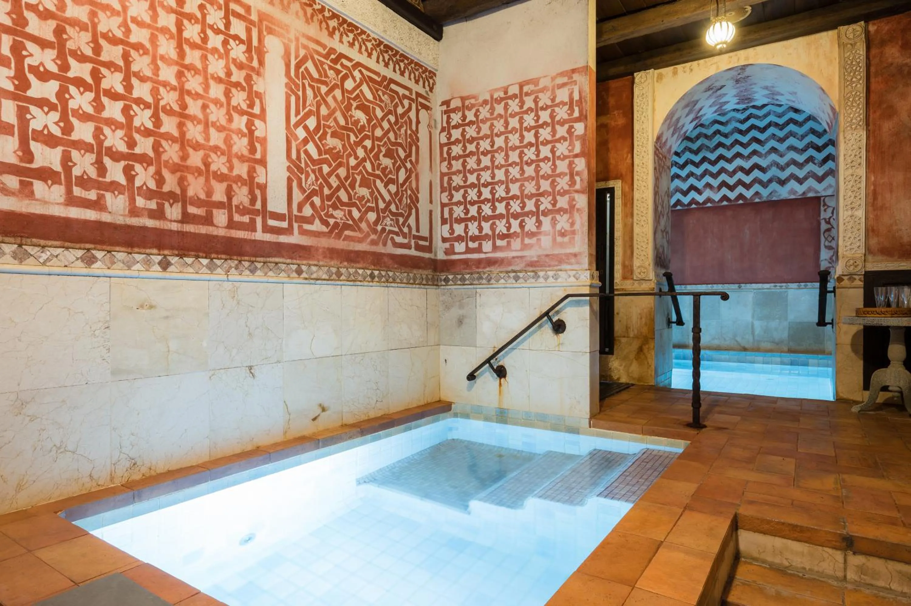 Swimming pool in Castilla Termal Olmedo