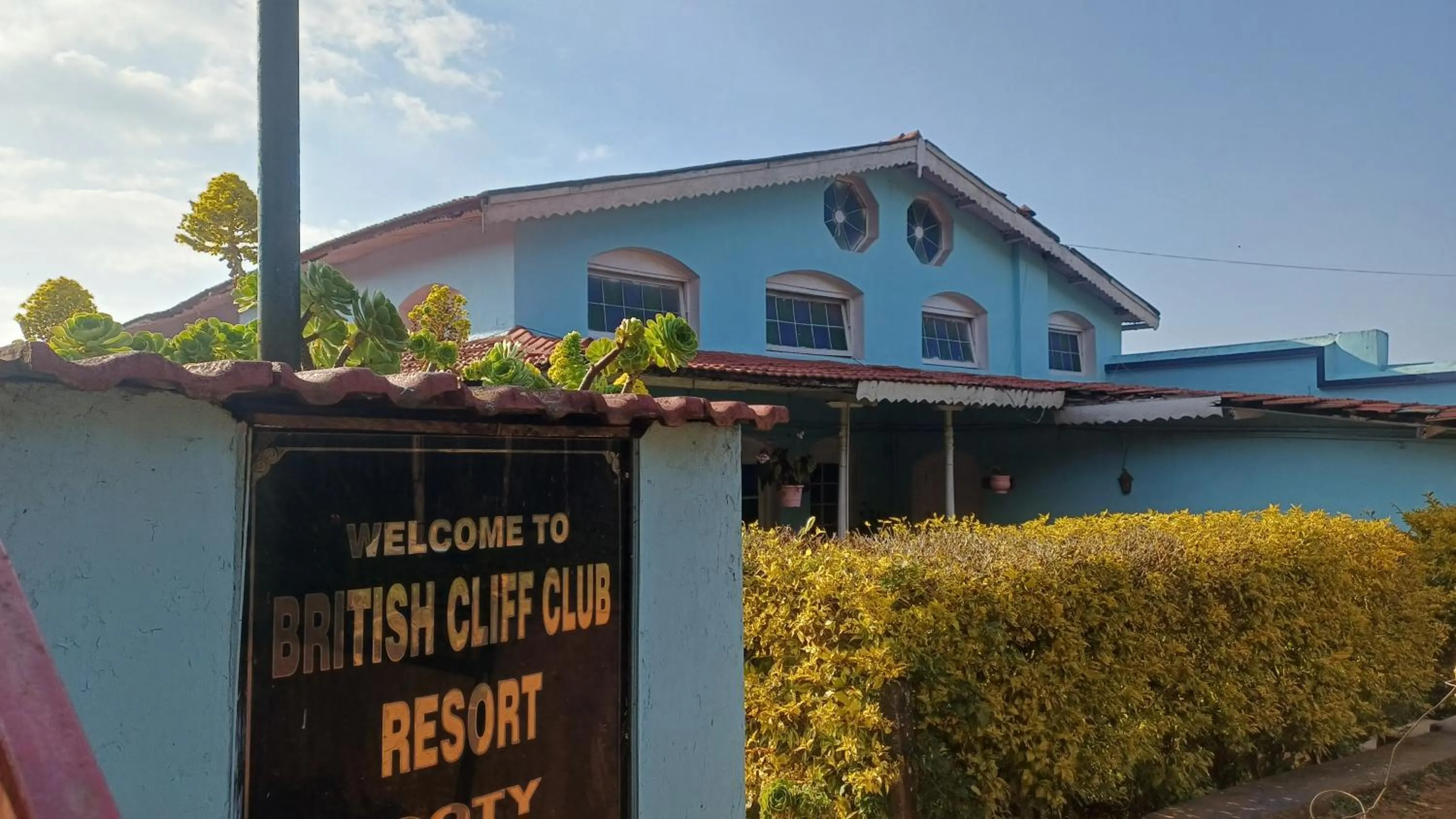 Cliff Club Resort Ooty