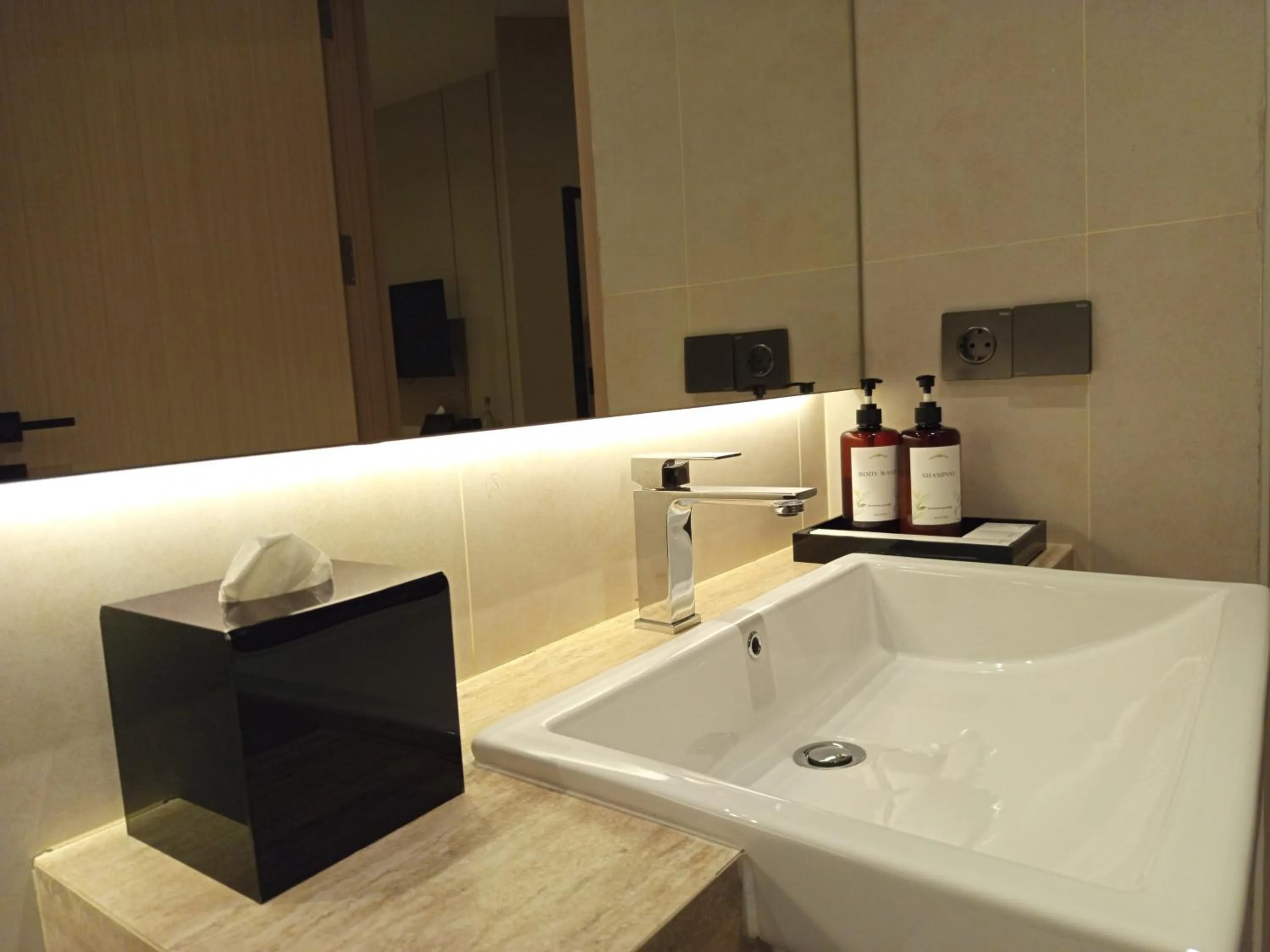 Bathroom in Ow! Hotel Boutique Kemayoran