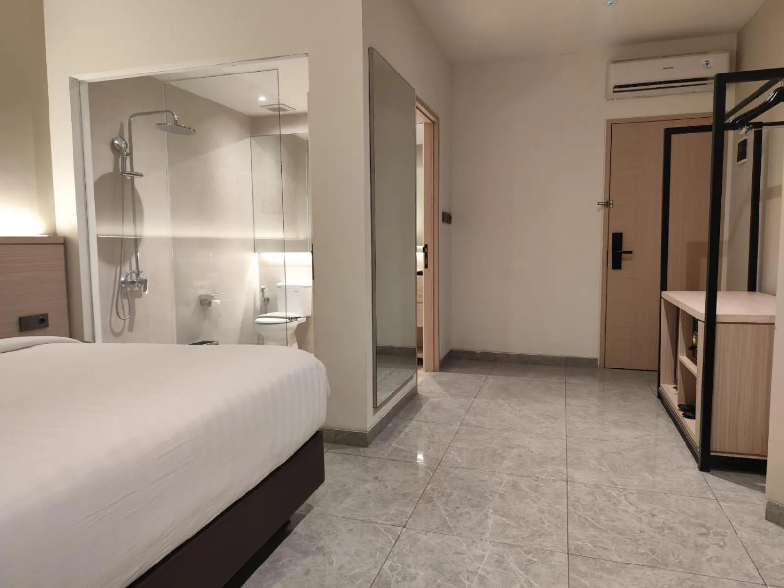 Bedroom, Bed in Ow! Hotel Boutique Kemayoran