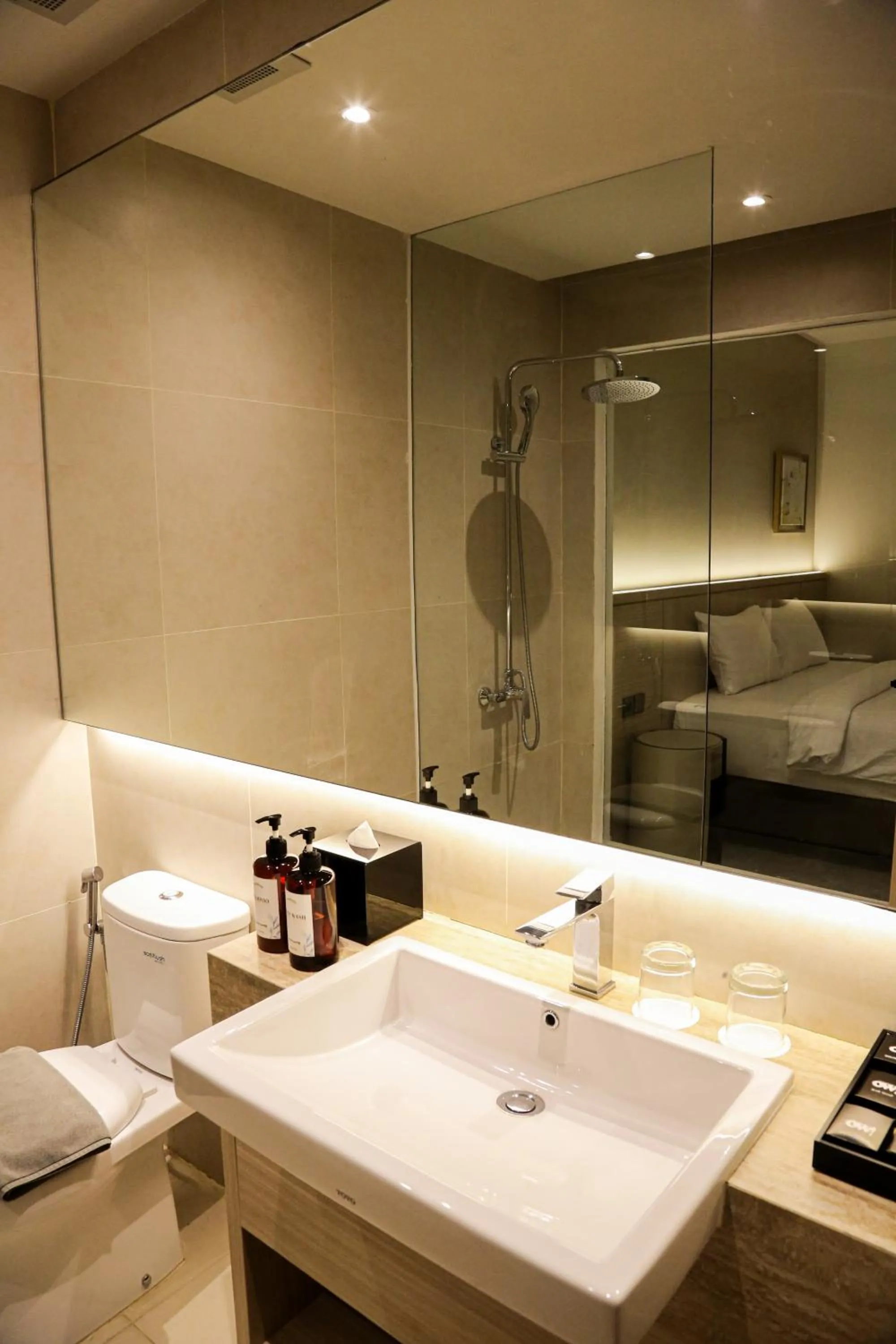 Bathroom in Ow! Hotel Boutique Kemayoran