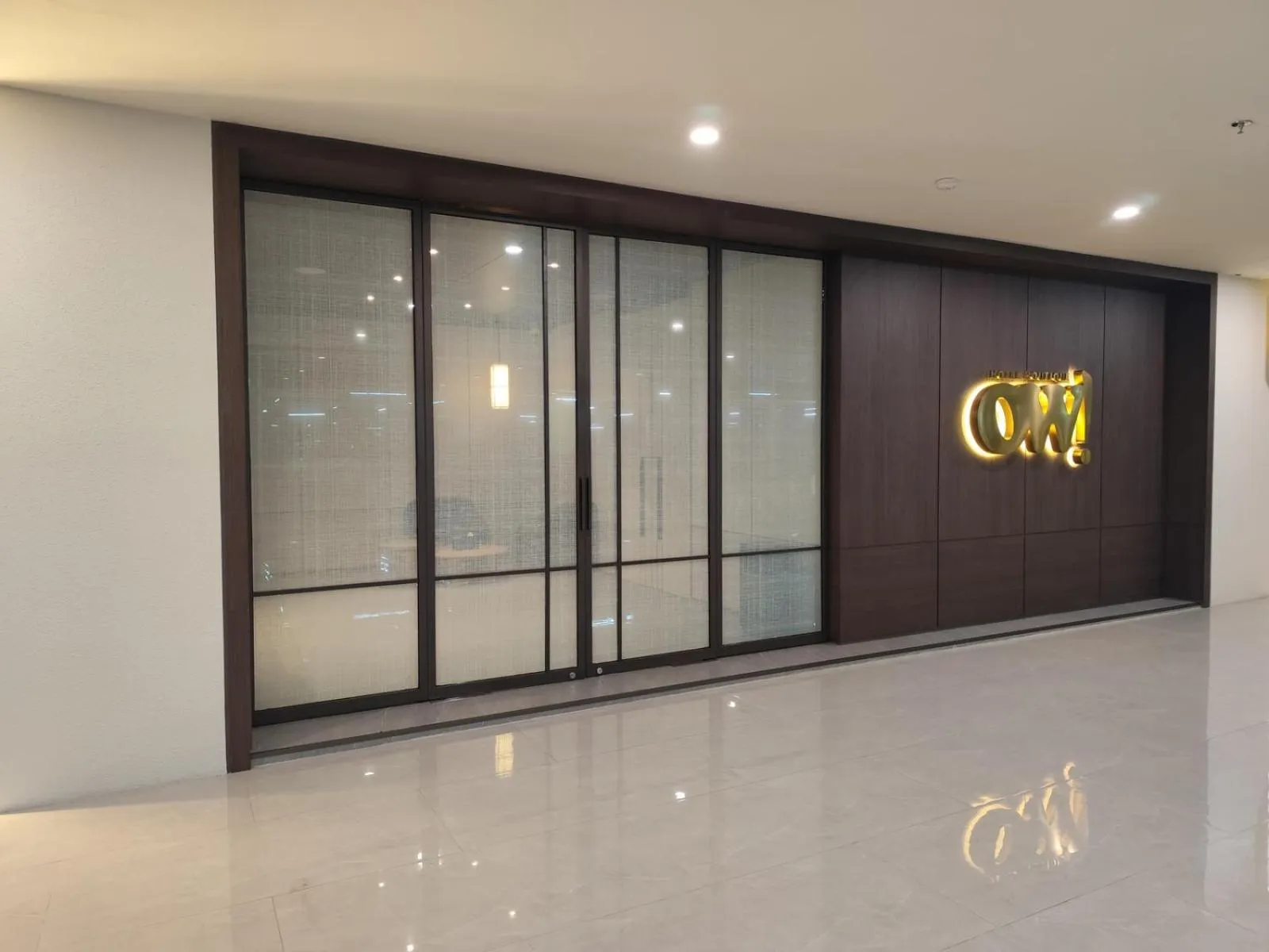 Property building in Ow! Hotel Boutique Kemayoran