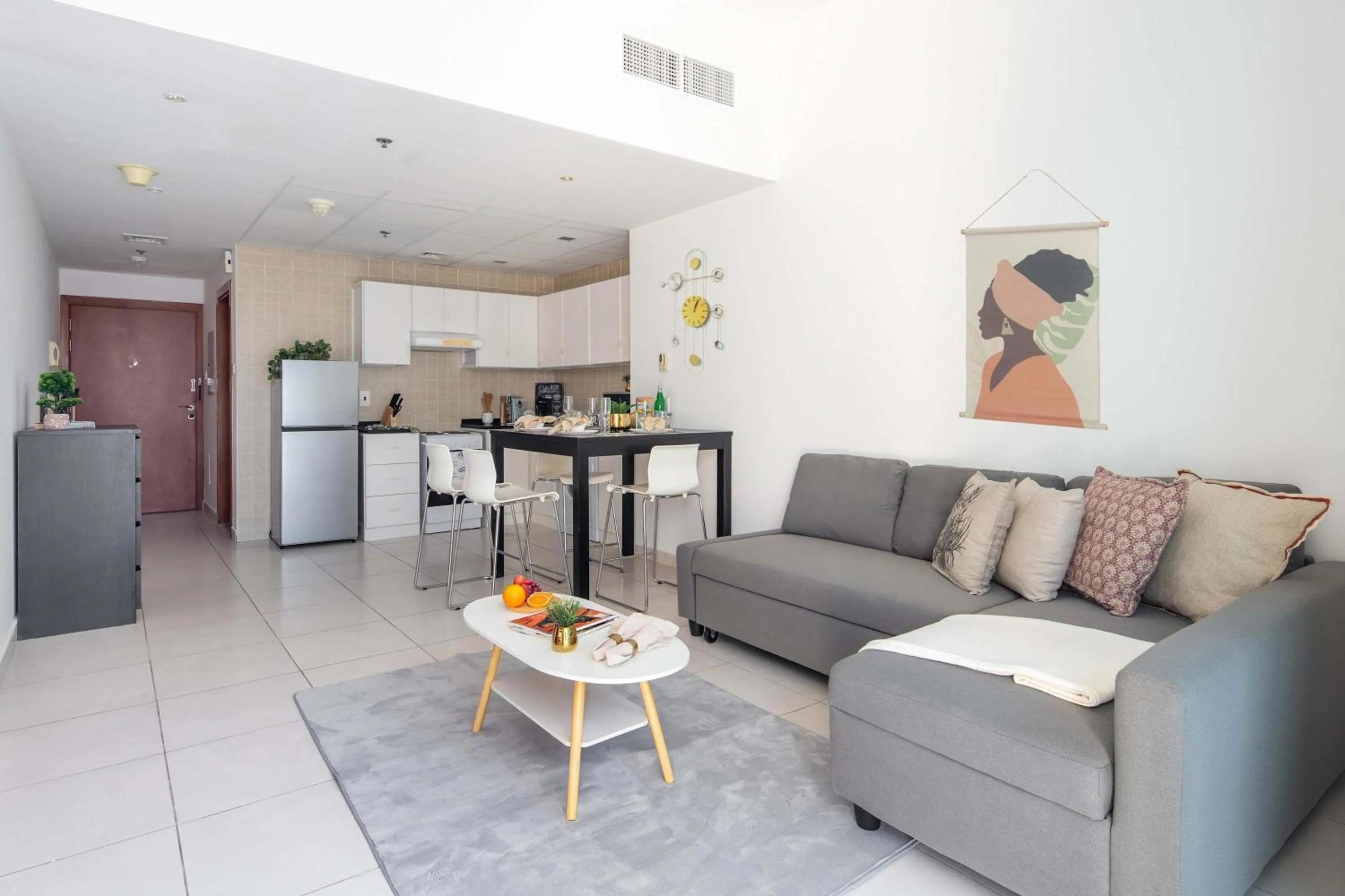 Frank Porter - Marina Views Tower B