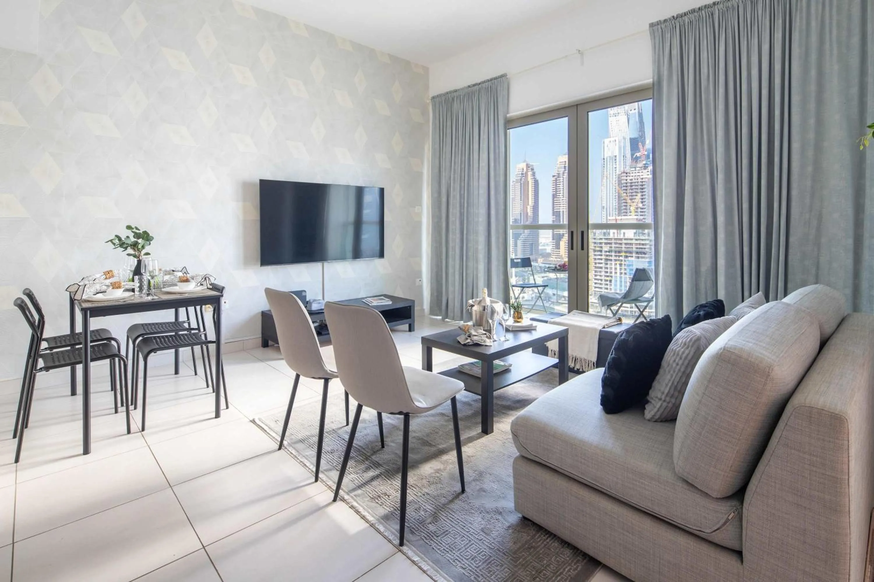 Frank Porter - Marina Views Tower A