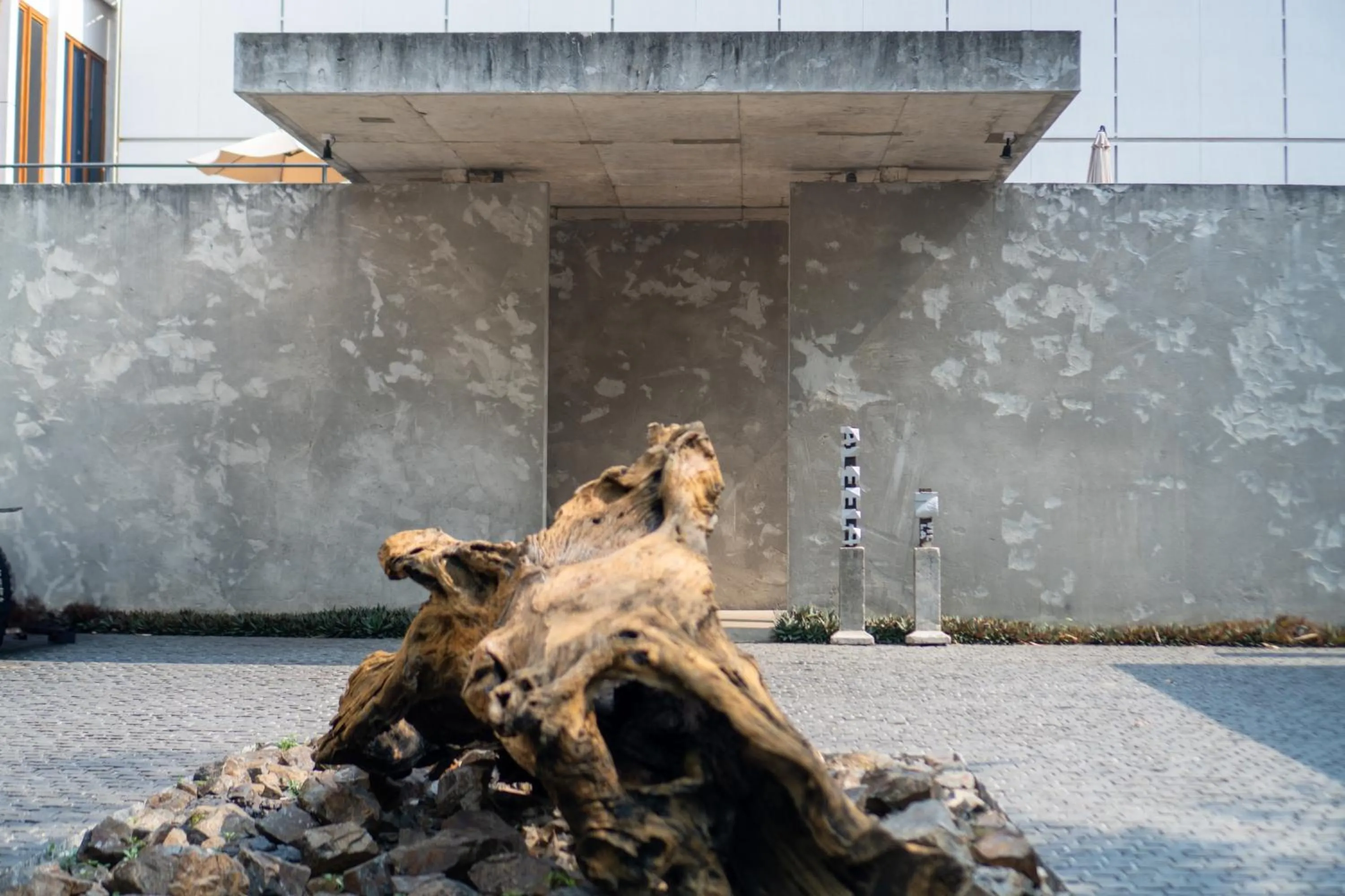 Parking in Aleela Villa