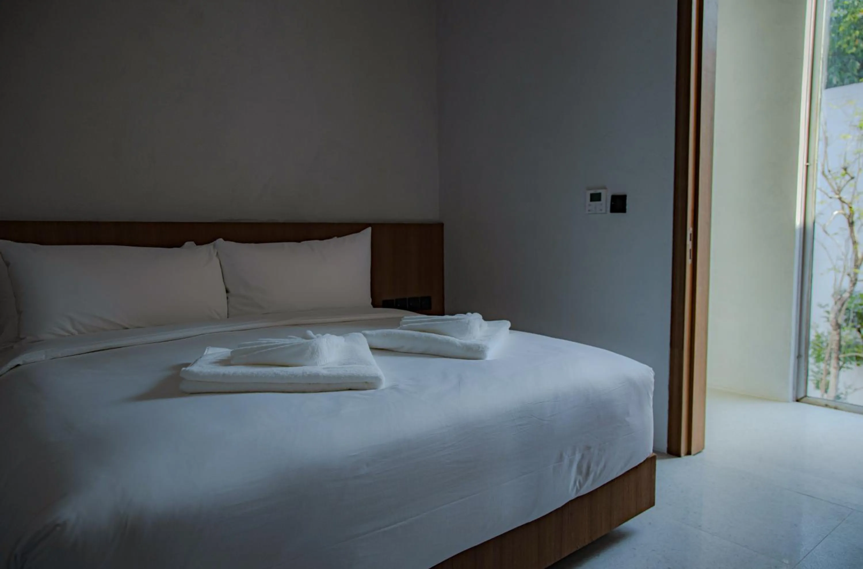 Photo of the whole room, Bed in Aleela Villa