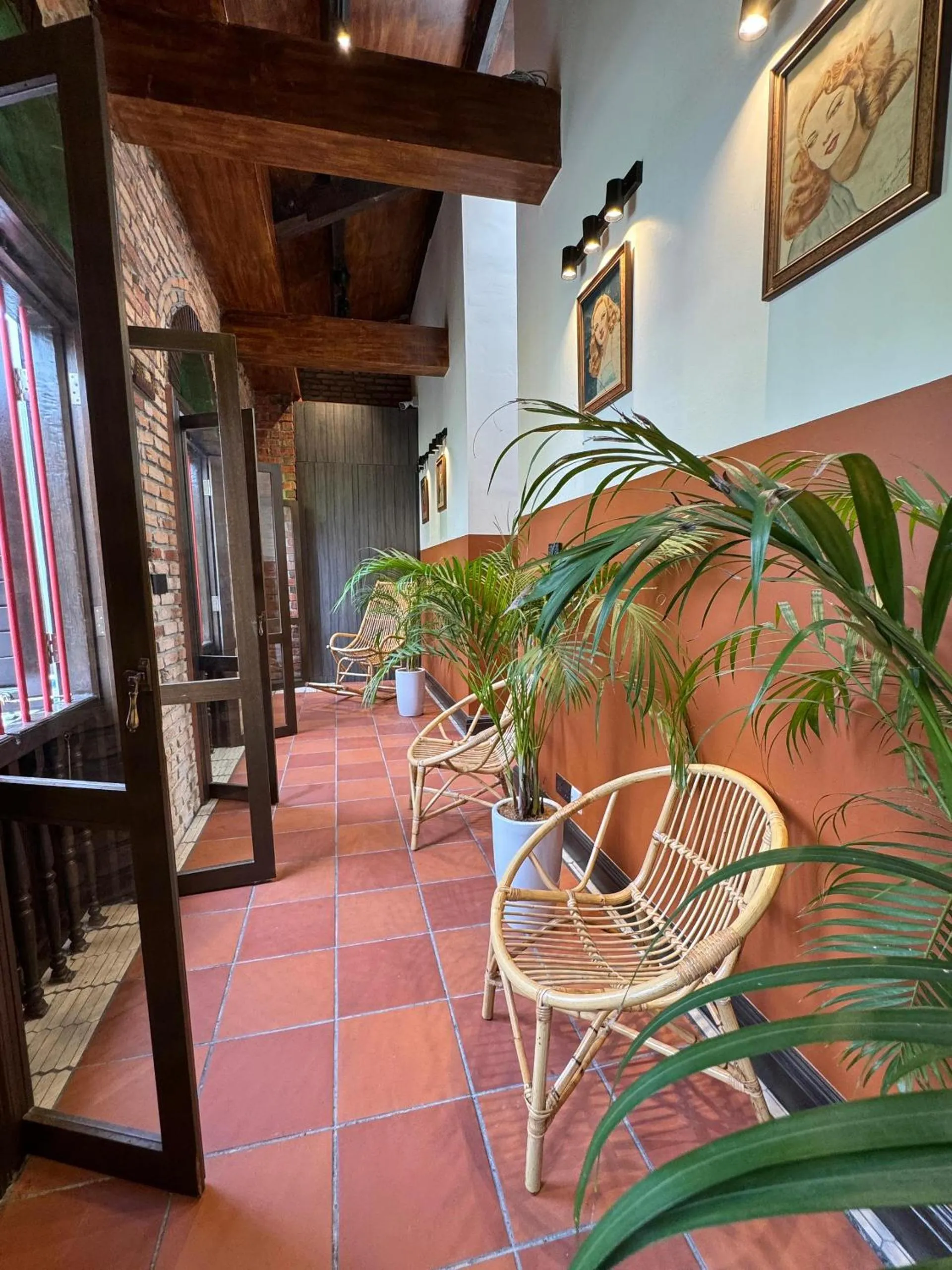 Communal lounge/ TV room in Hotel Ban Sheng Teik