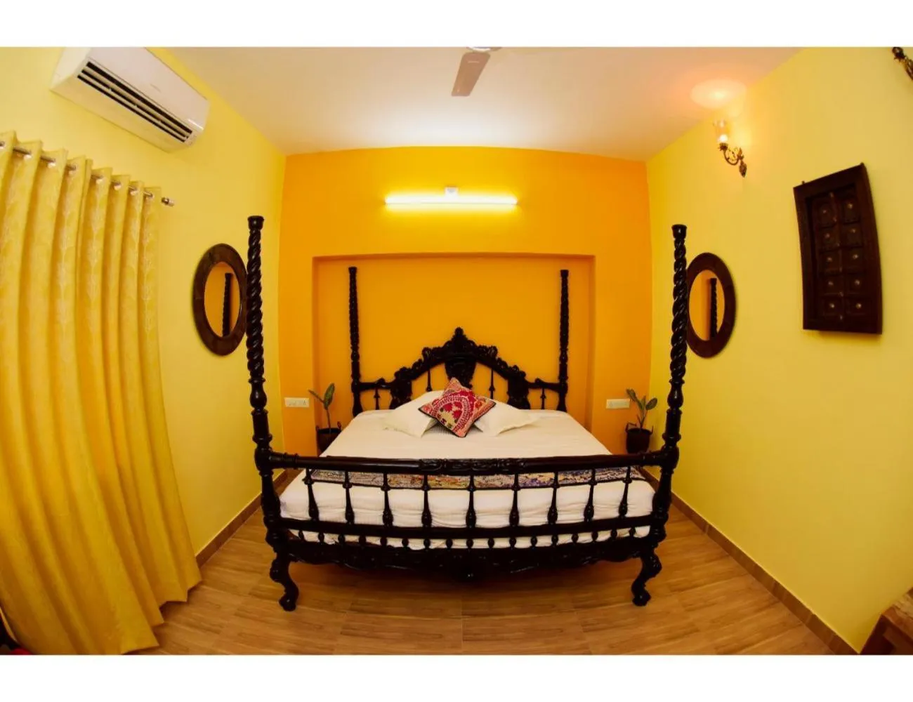 Bed in Hotel Mewarts, Udaipur