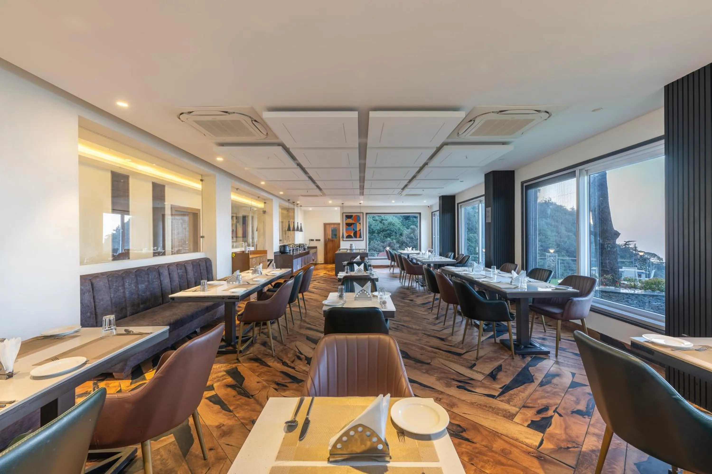 Restaurant/places to eat in Echor Baris Resort Mussoorie