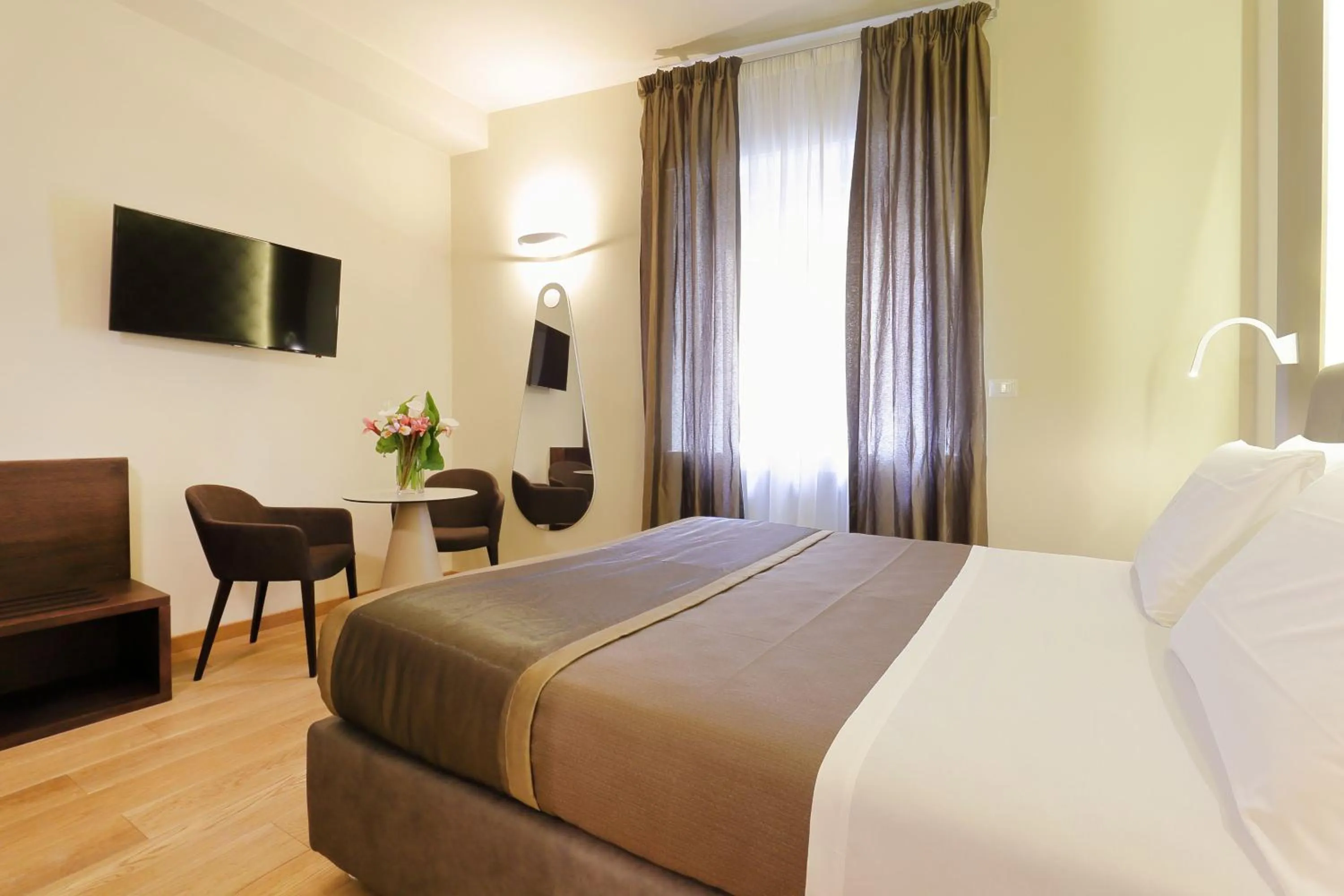 Photo of the whole room, Bed in La Torre dei Salterelli