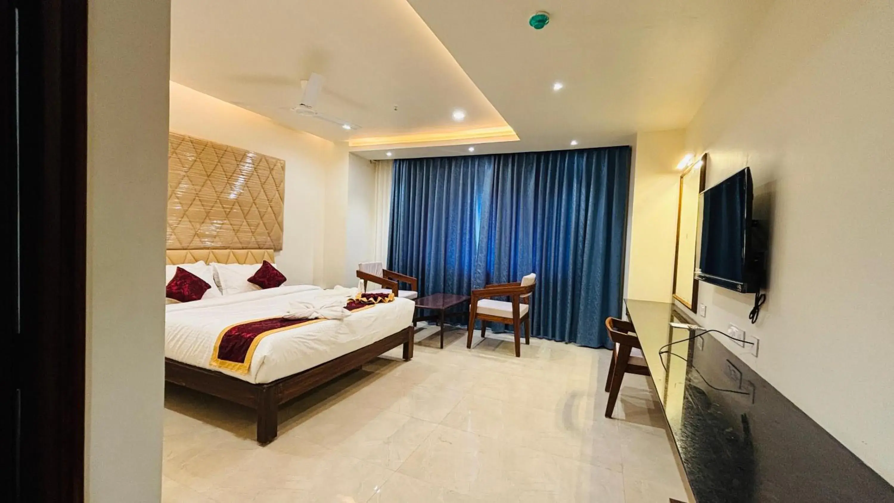 King Room in MK Naidu Hotel &Conventions Center King Room in MK Naidu Hotel &Conventions Center