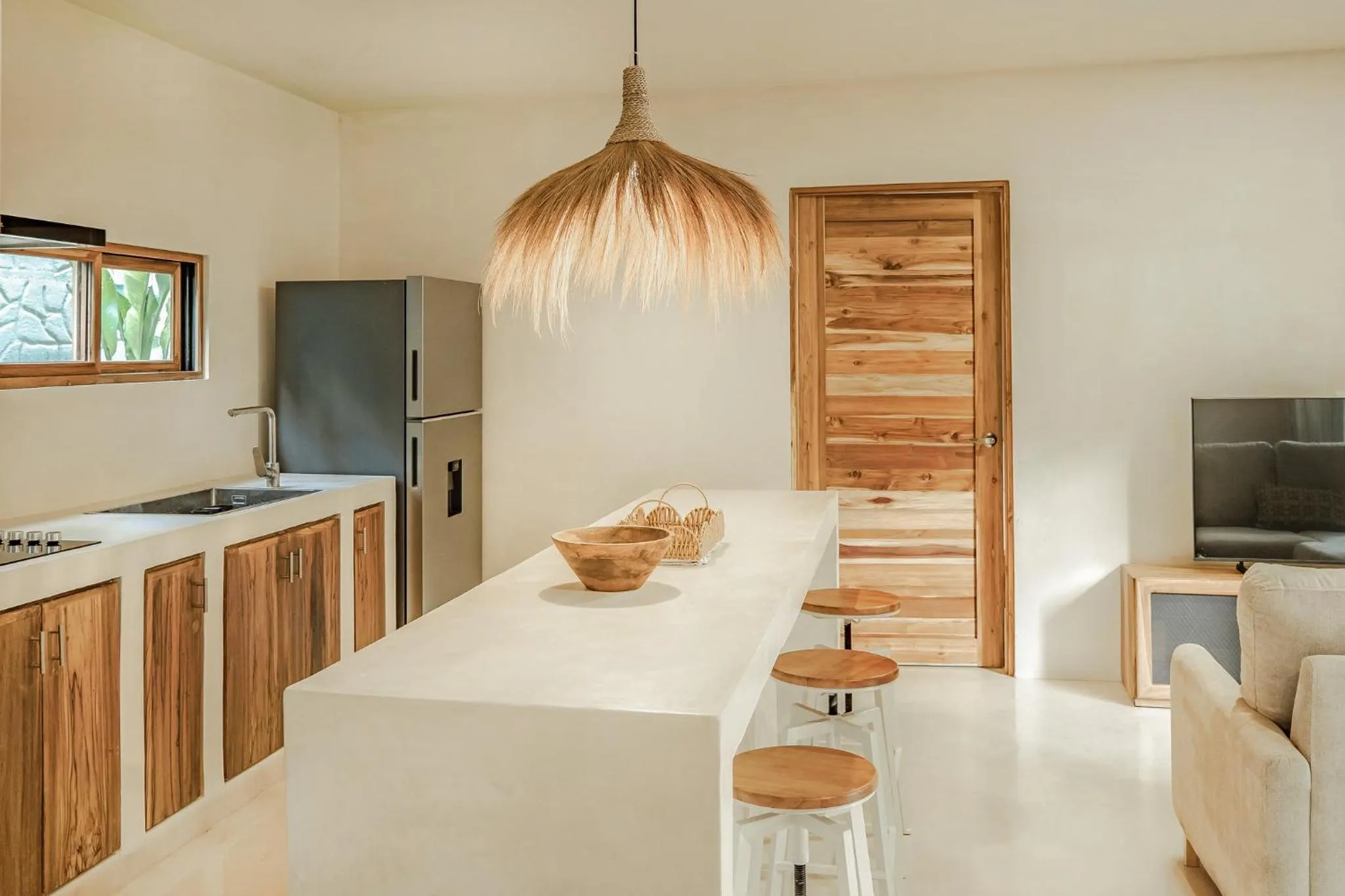 TV and multimedia in La Bonita Lodge