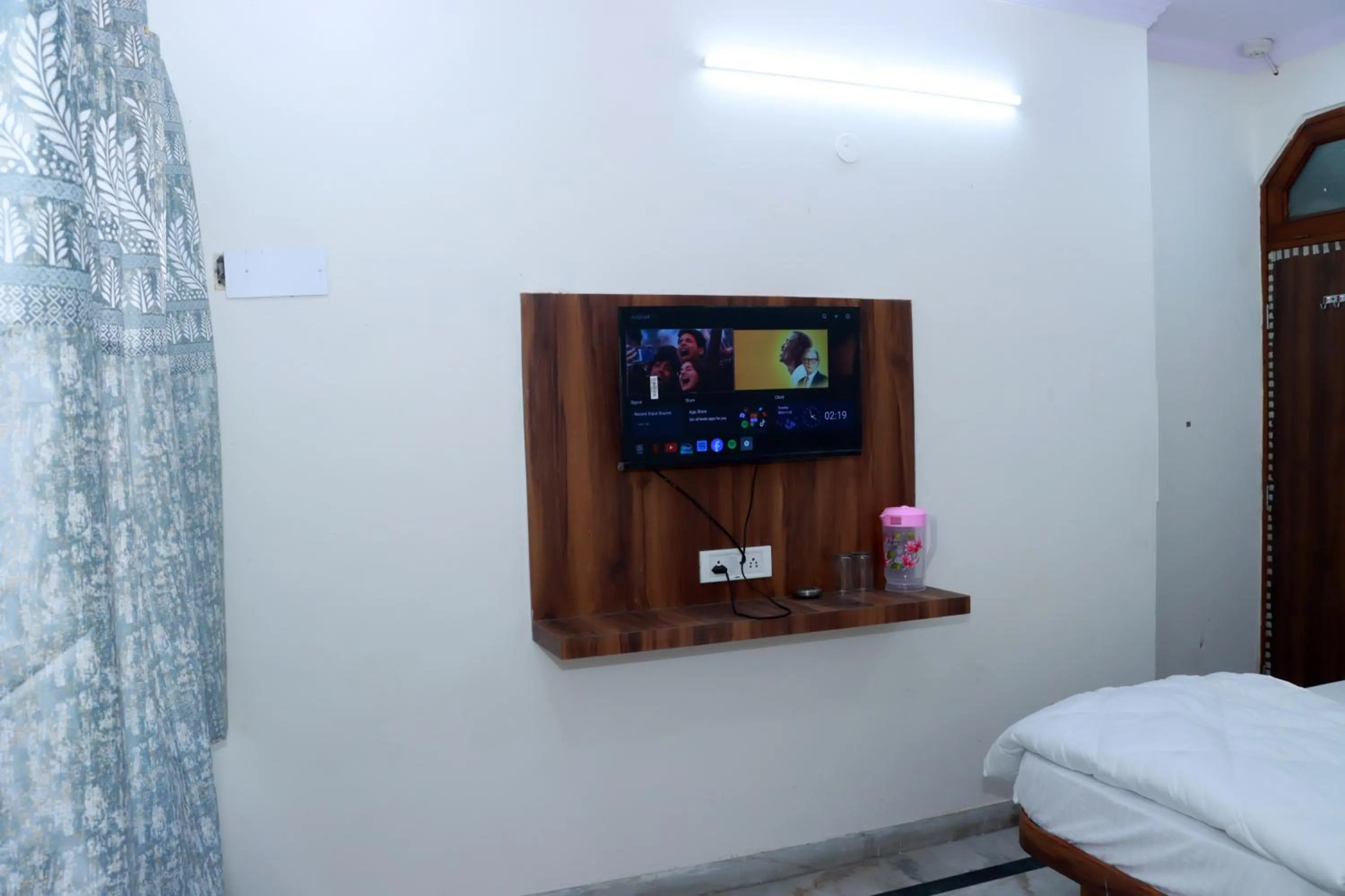 Bed in Hotel Gush At New Delhi Railway Station